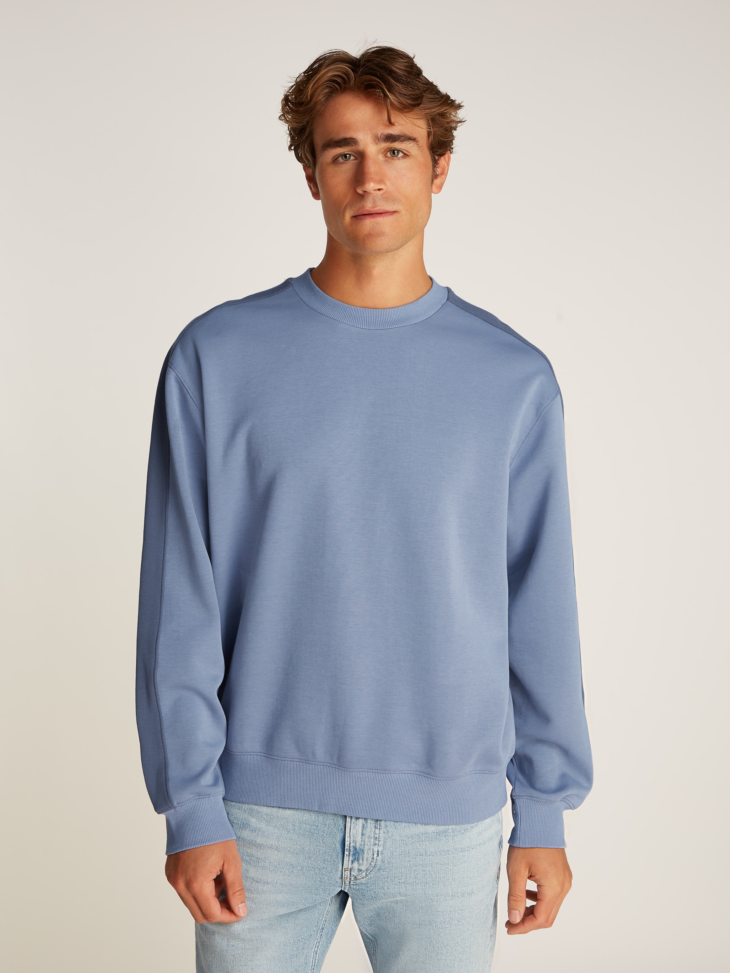 Calvin Klein Jeans Sweatshirt »LOGO TAPE CREW NECK«, mit Logo-Band an den Ärmeln