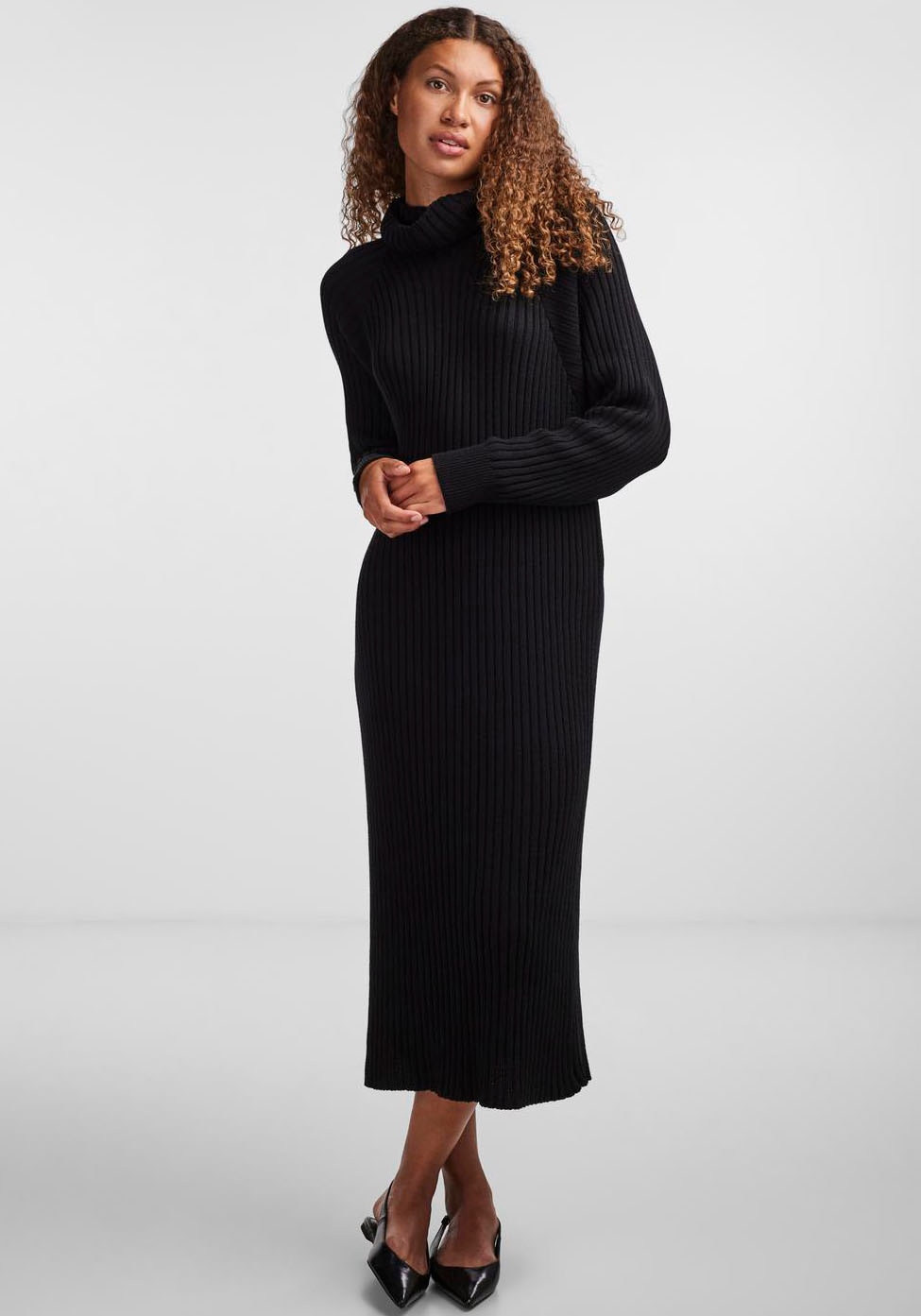 Y.A.S Strickkleid »YASMAVI KNIT MIDI ROLLNECK DRESS«