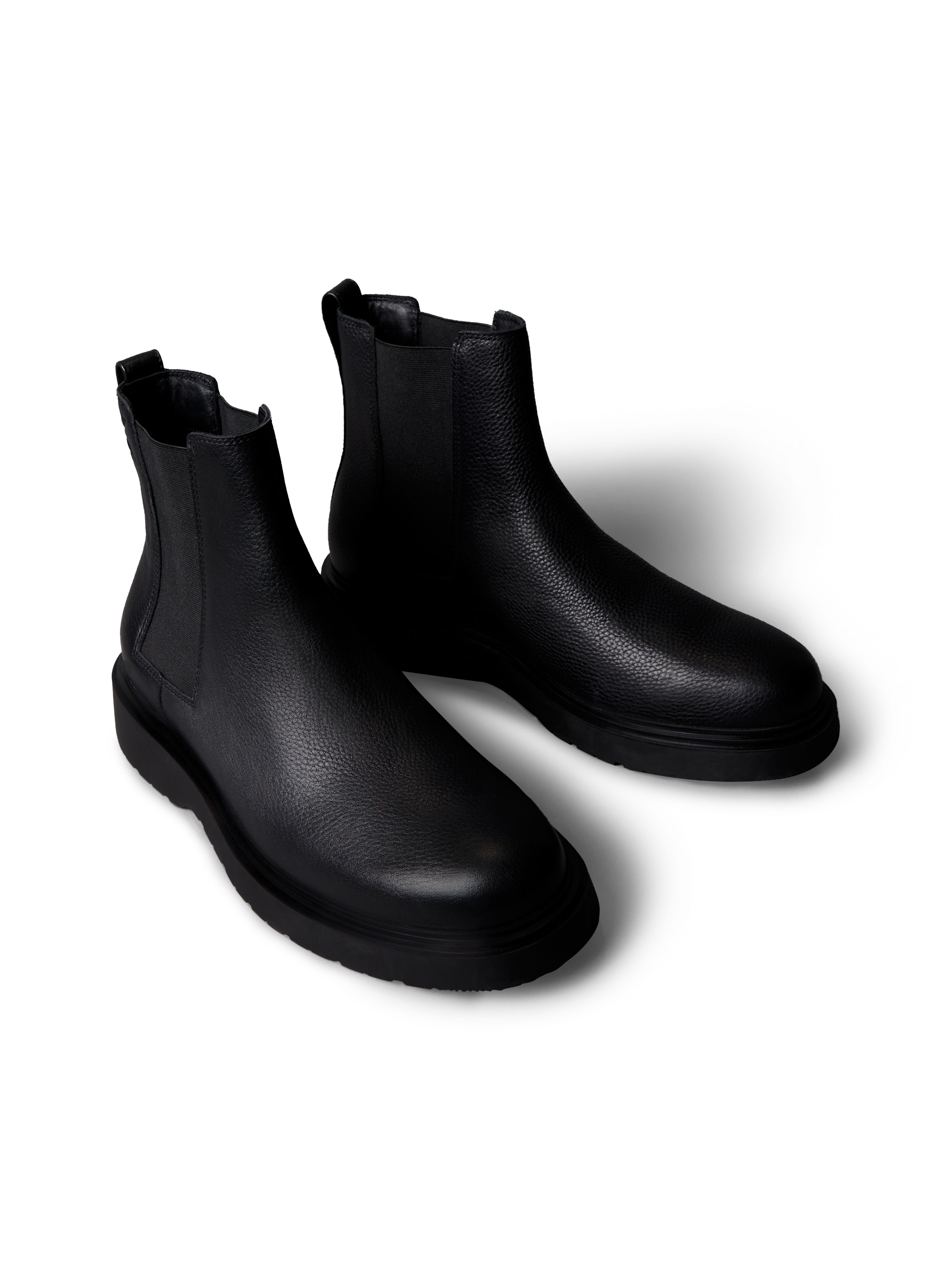 Image of Calvin Klein Jeans Chelseaboots "COMBAT ESS CHELSEA BOOT LTH" Klassik-Stiefelette, Schlupfboots mit Stretcheinsätzen