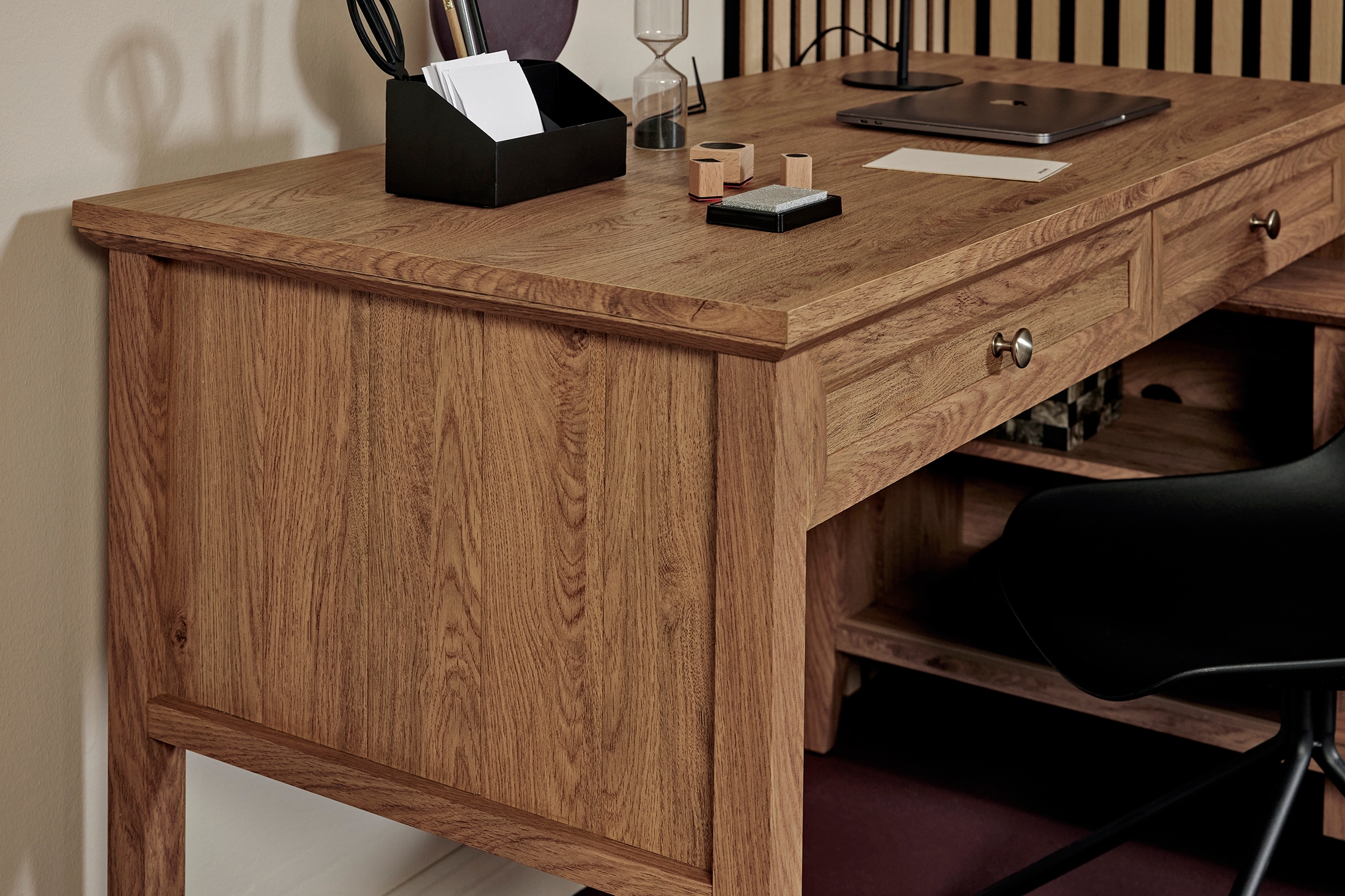 Jahnke Bureau d'angle »CLASSIC C 145 E« montage réversible, avec porte coulissante, dimensions 144,9 x 120 cm