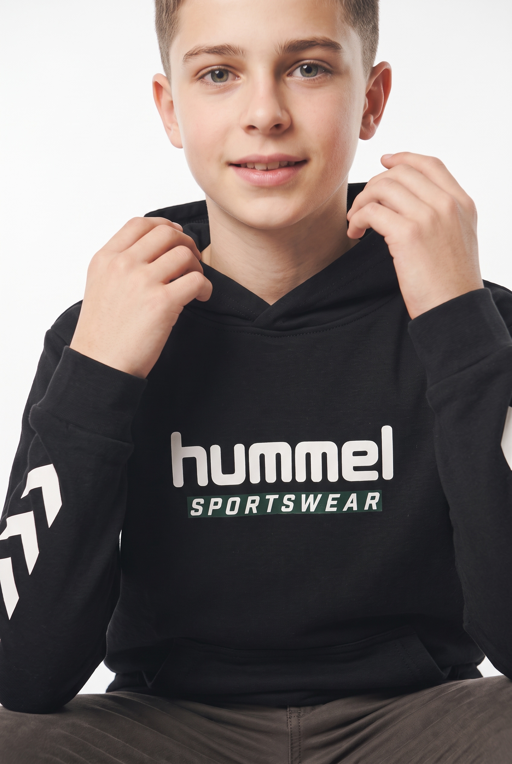 hummel Sweat à capuche , avec poche kangourou, style sportif
