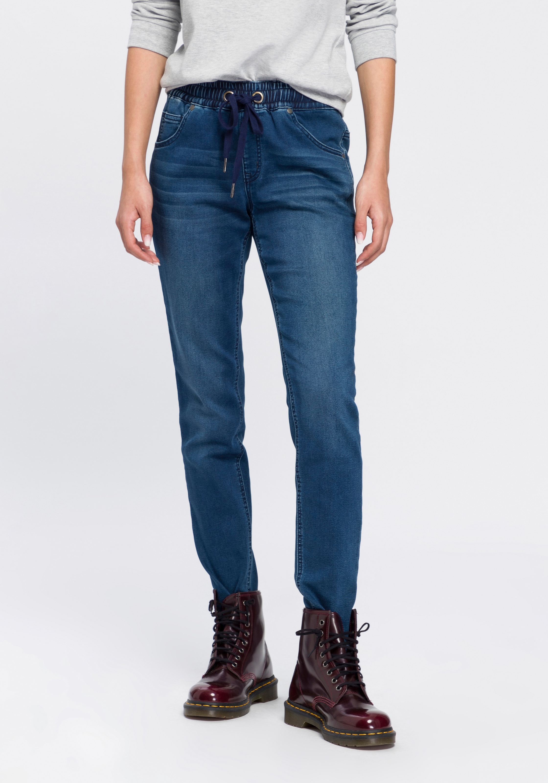 5-Pocket-Jeans SKINNY used-Effekt mit versandkostenfrei »SUPER HIGH auf RISE«, KangaROOS