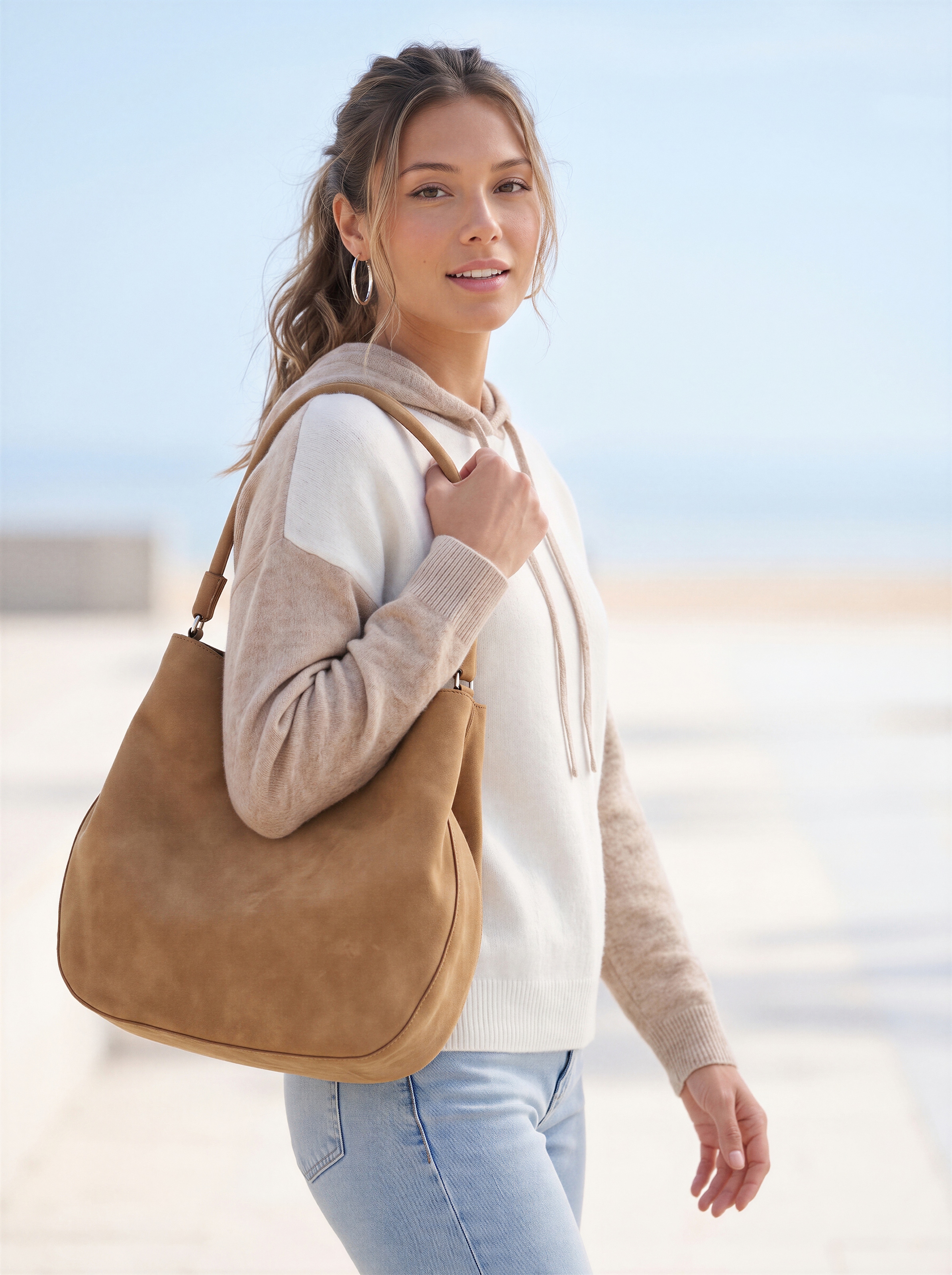 Vivance Pull à capuche »in lässiger Colorblock-Optik aus softer Strickware« Pull à capuche, pull douillet, coupe ample et flatteuse