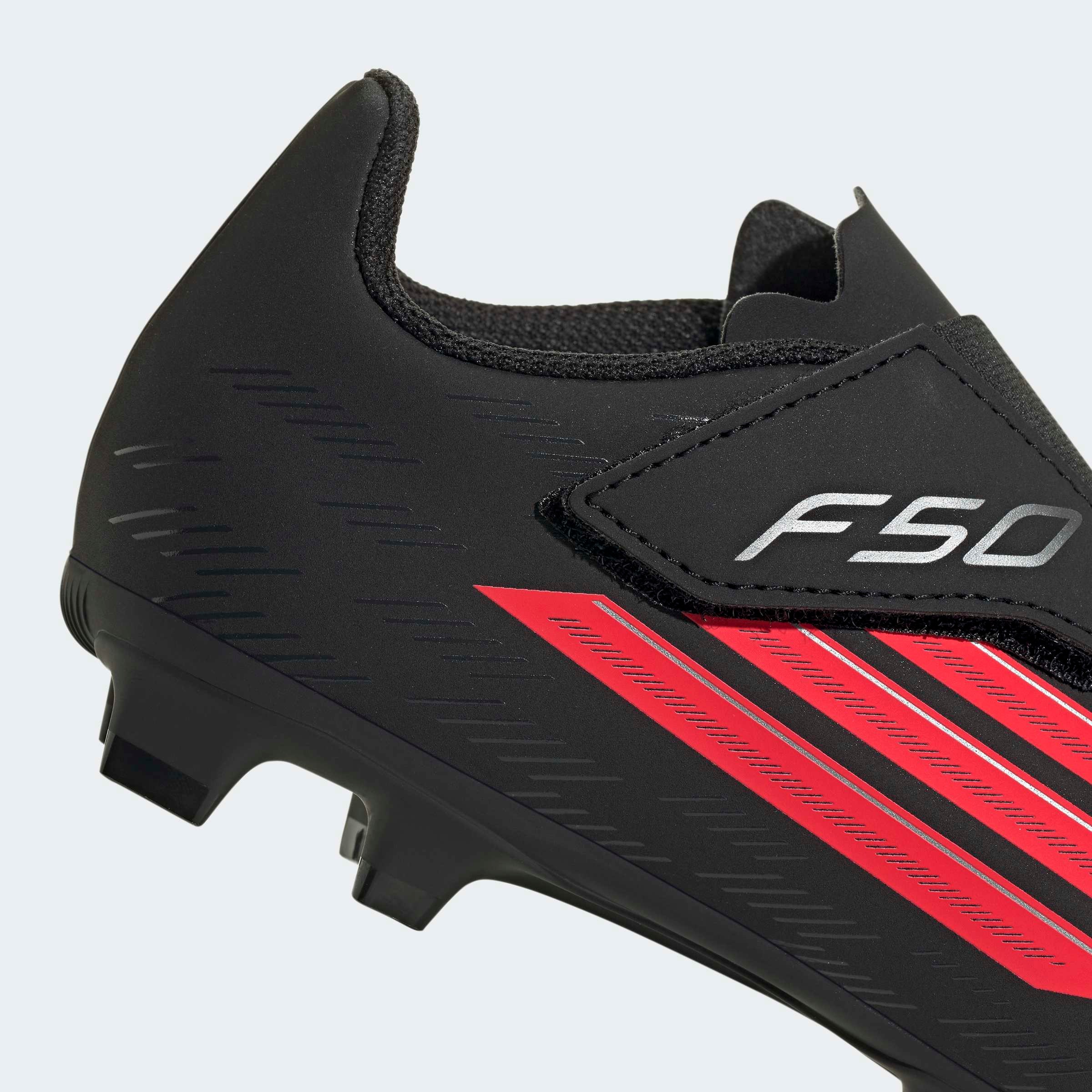 adidas Performance Chaussure de football »F50 CLUB VELCRO FIRM GROUND / MULTI GROUND KIDS«  für viele verschiedene Böden geeignet, für Kinder & Jugendliche