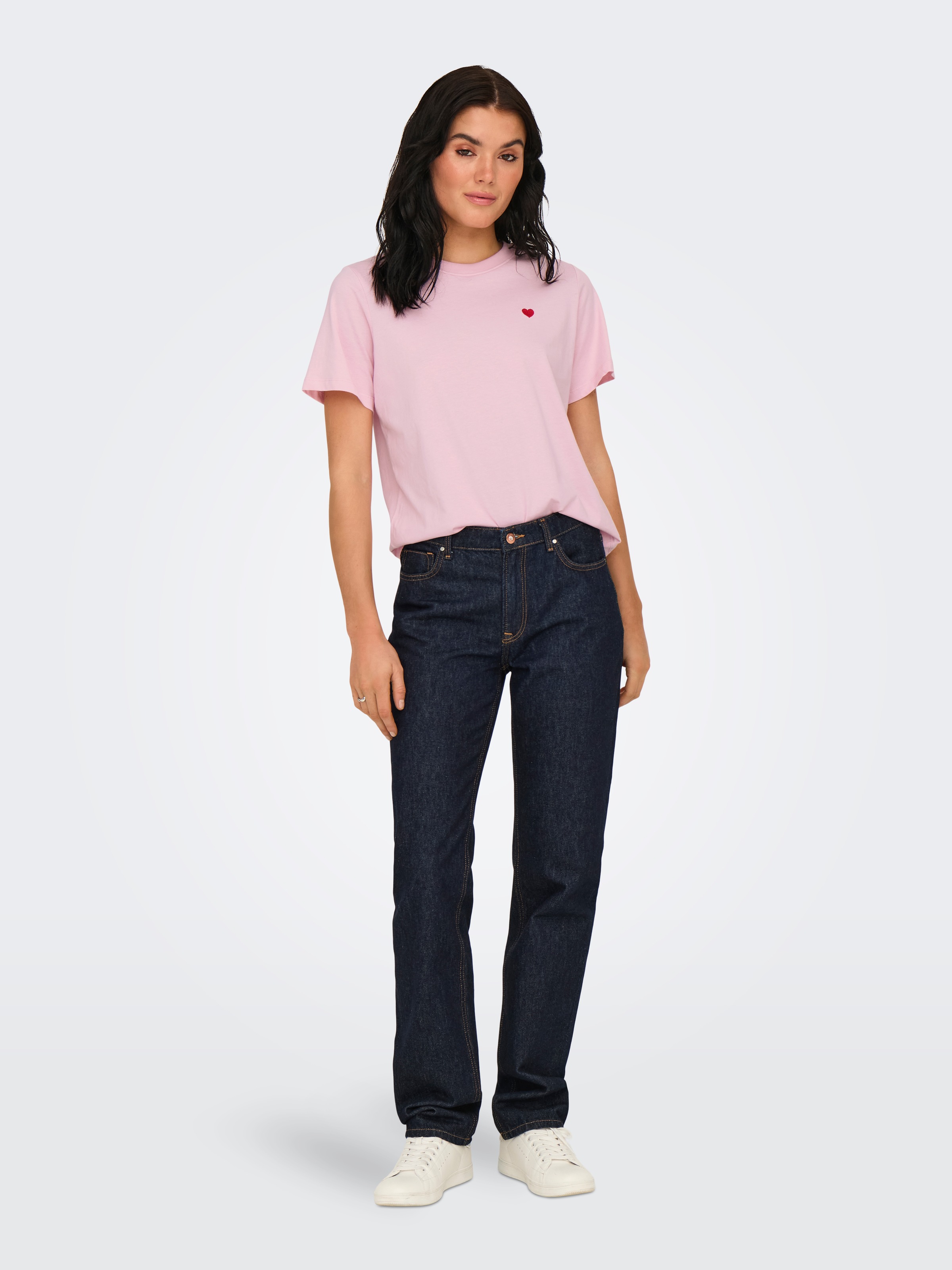 JDY Kurzarmshirt »JDYPISA S/S PRINT TOP JRS NOOS«, mit Herz Stickerei