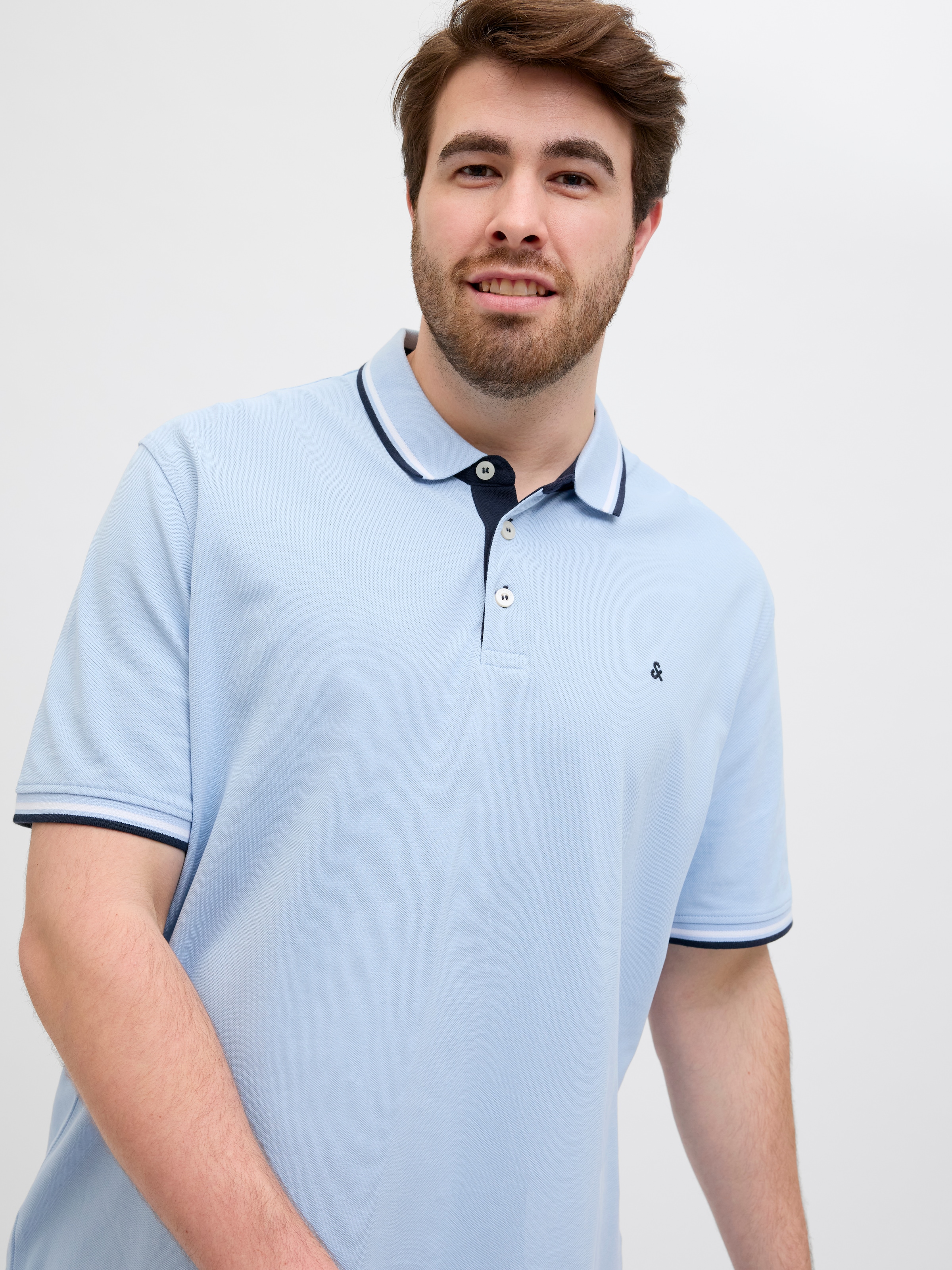 Jack & Jones PlusSize Poloshirt »JJEPAULOS POLO SS NOOS PLS«, mit Logo Stickerei