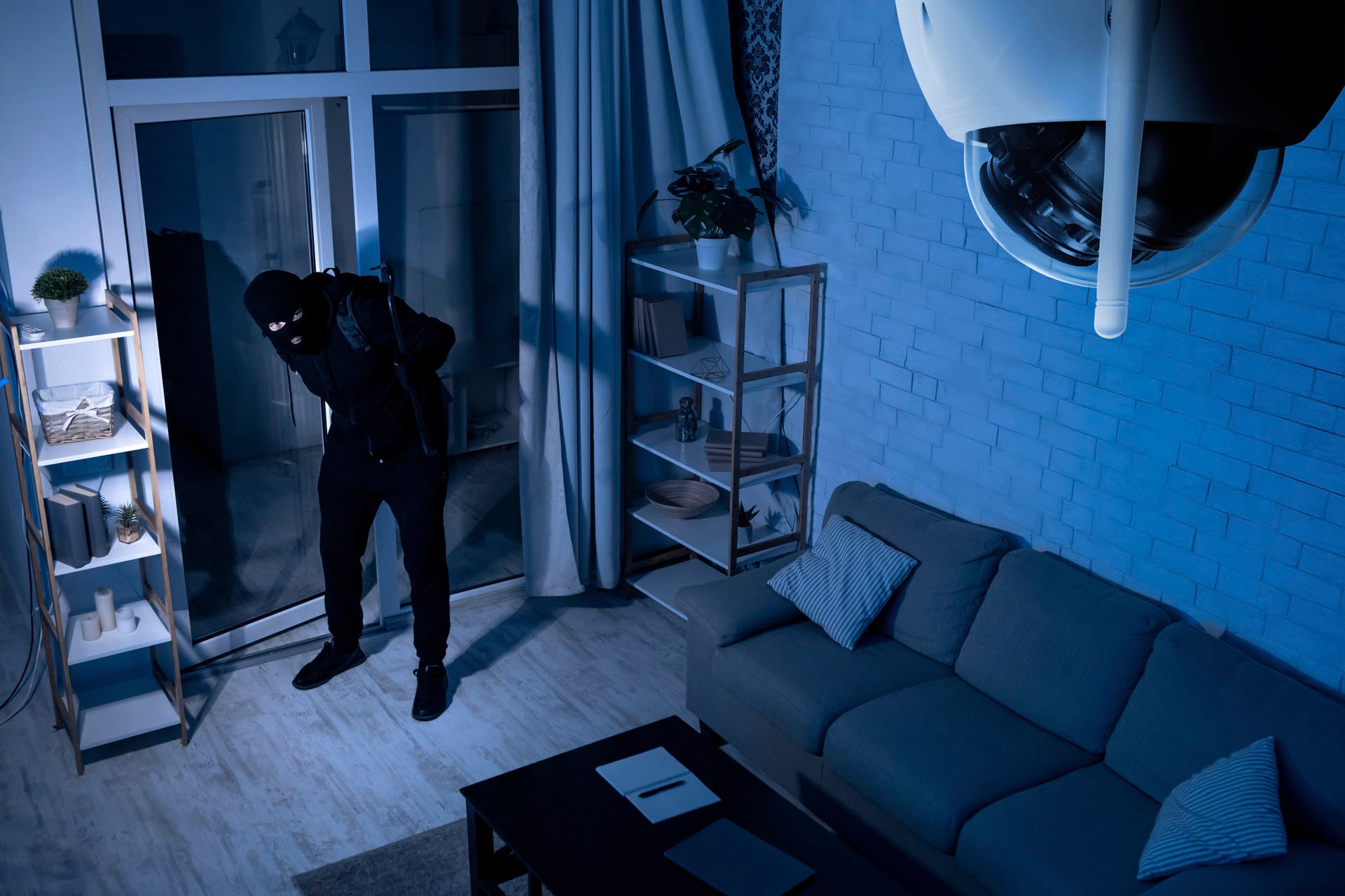 Alecto Überwachungskamera »DVC136IP«, Innenbereich, WLAN-Dome-Kamera für den Innen- und Aussenbereich