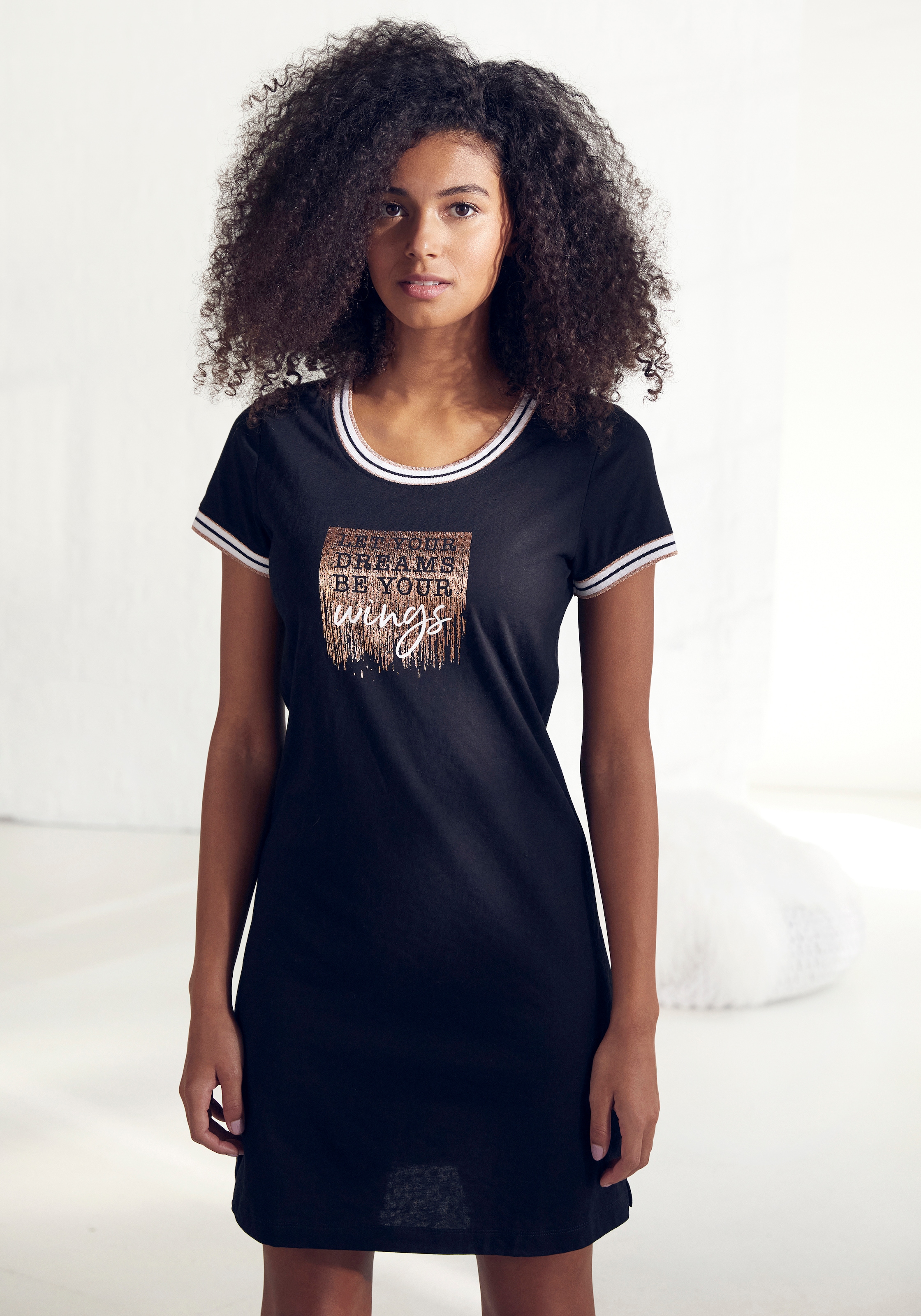 Image of Vivance Dreams by Lascana Nachthemd mit Statement-Print
