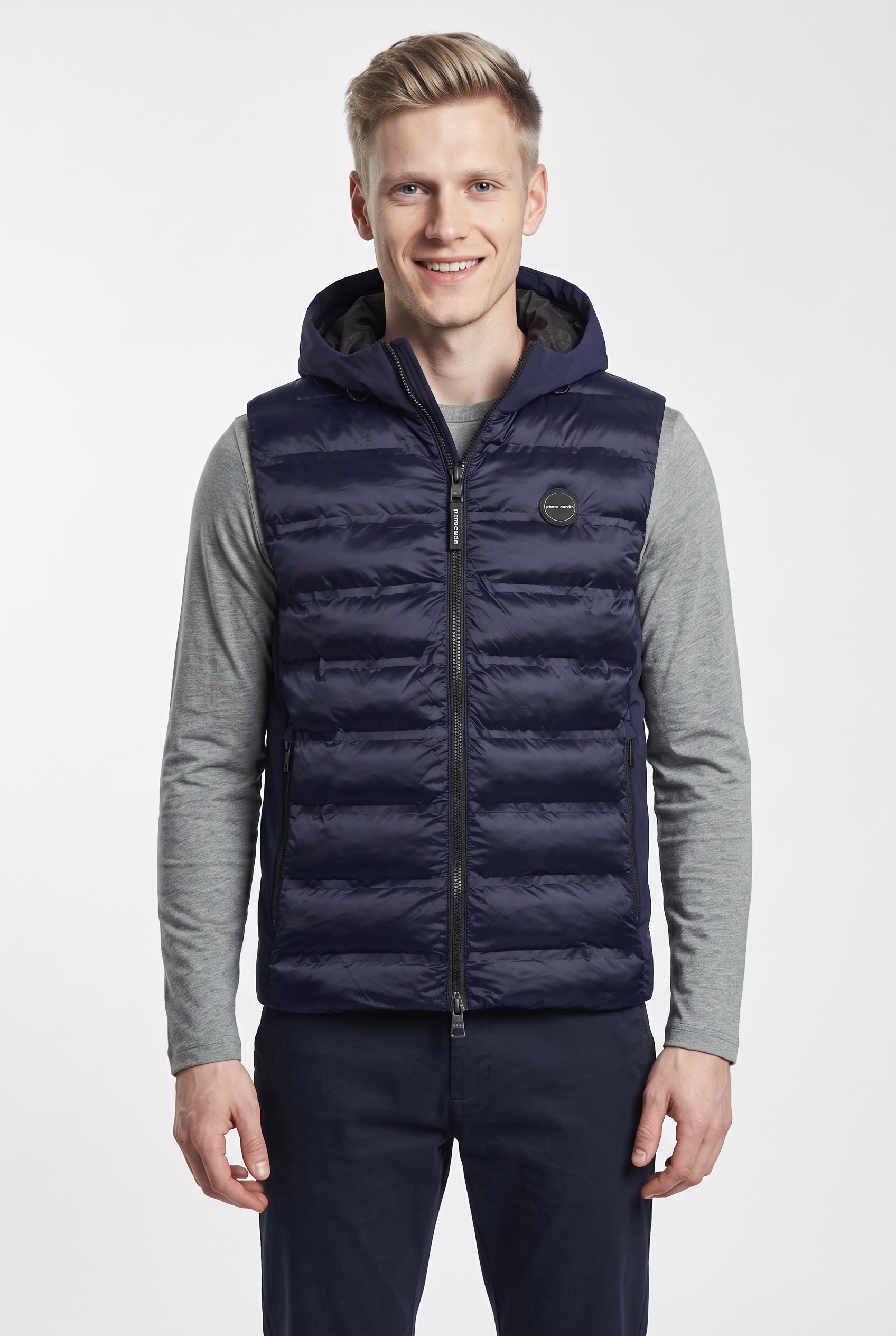 Image of Pierre Cardin Steppweste mit glatter Rückseite, leicht wattiert mit Kapuze, Modern Fit