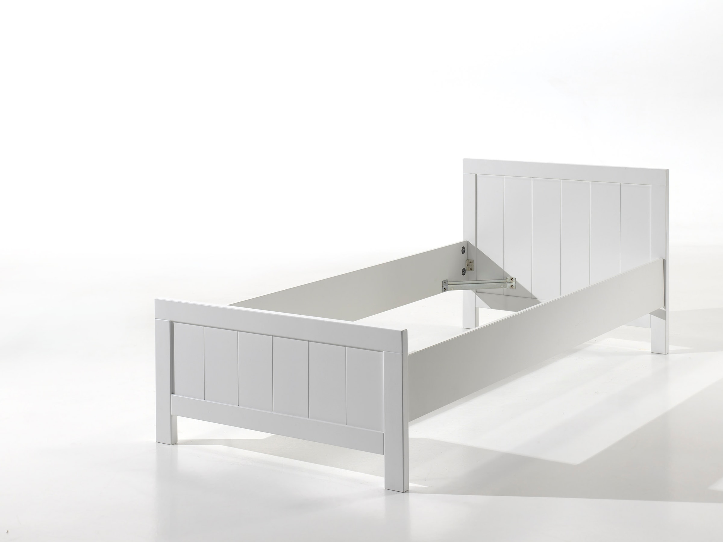 Vipack Einzelbett Made in Europe,  Einzelbett in Landaus Optik mit Liegefläche 90 x 200 cm, Weiss lackiert