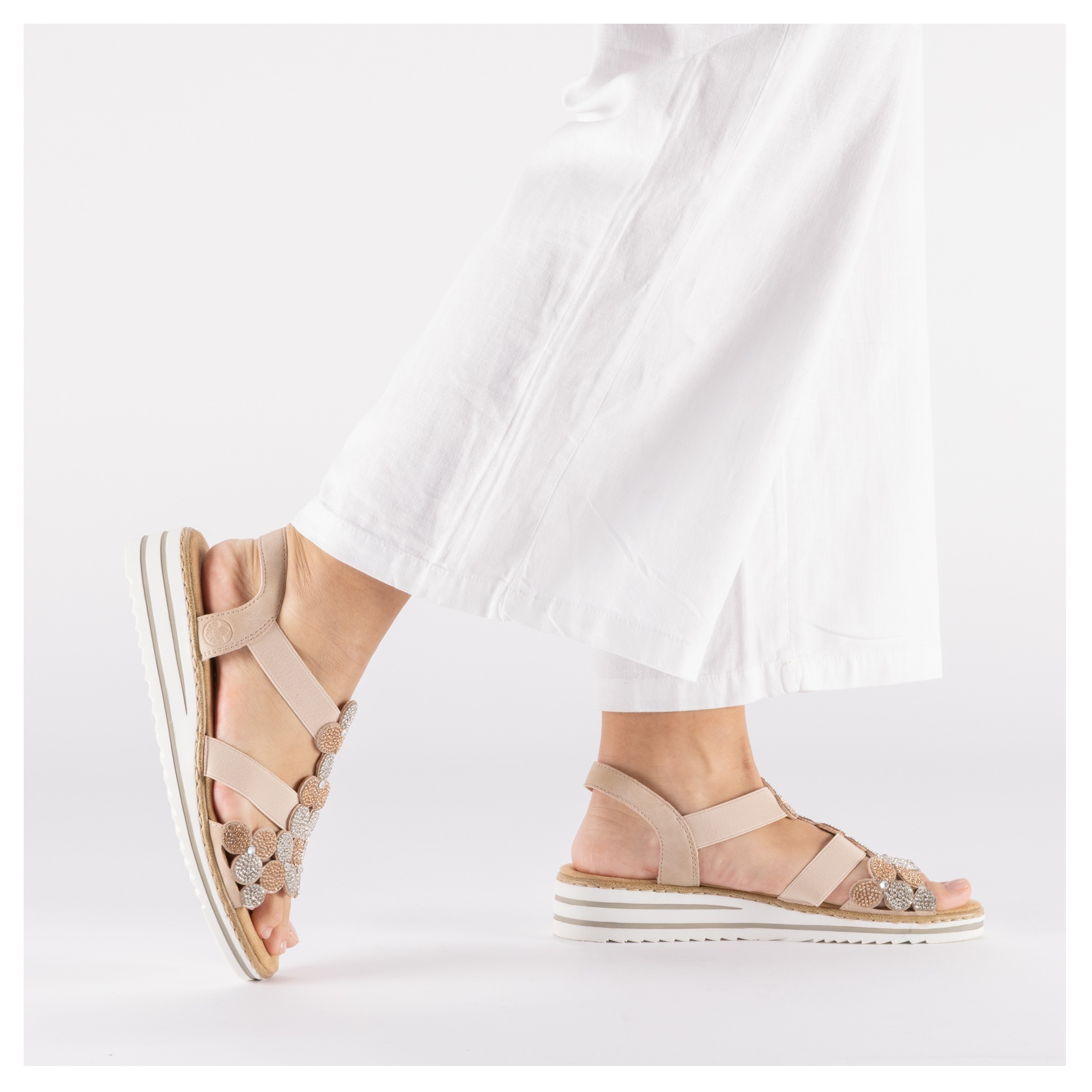Rieker Sandale  Chaussure à enfiler, chaussure d'été, chaussure de vacances avec pierres pailletées