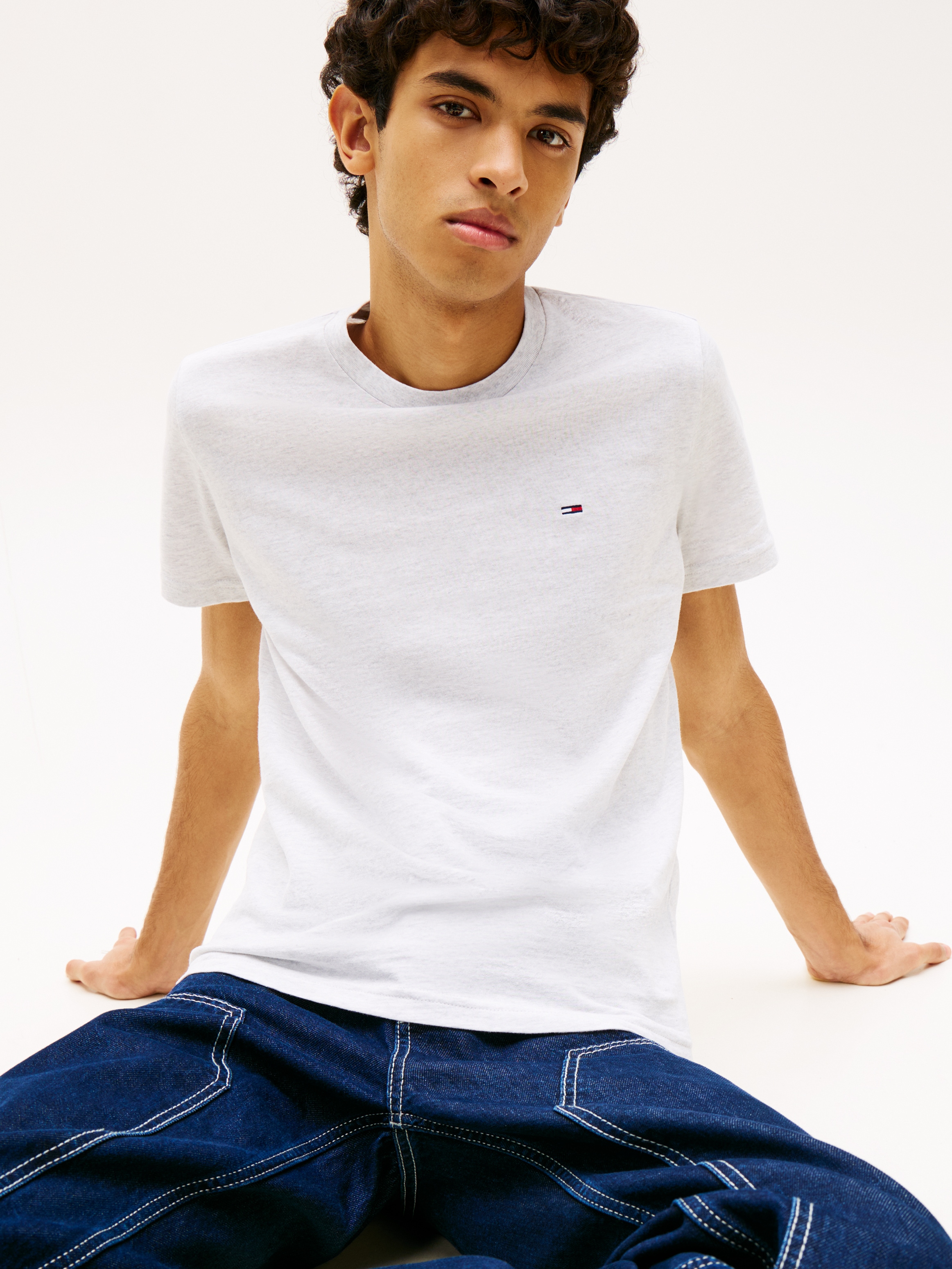 Tommy Jeans Shirt à col rond »TJM XSLIM 2PACK JERSEY TEE EXT« Packung, 2er-Pack,  Logostickerei, 2Pack