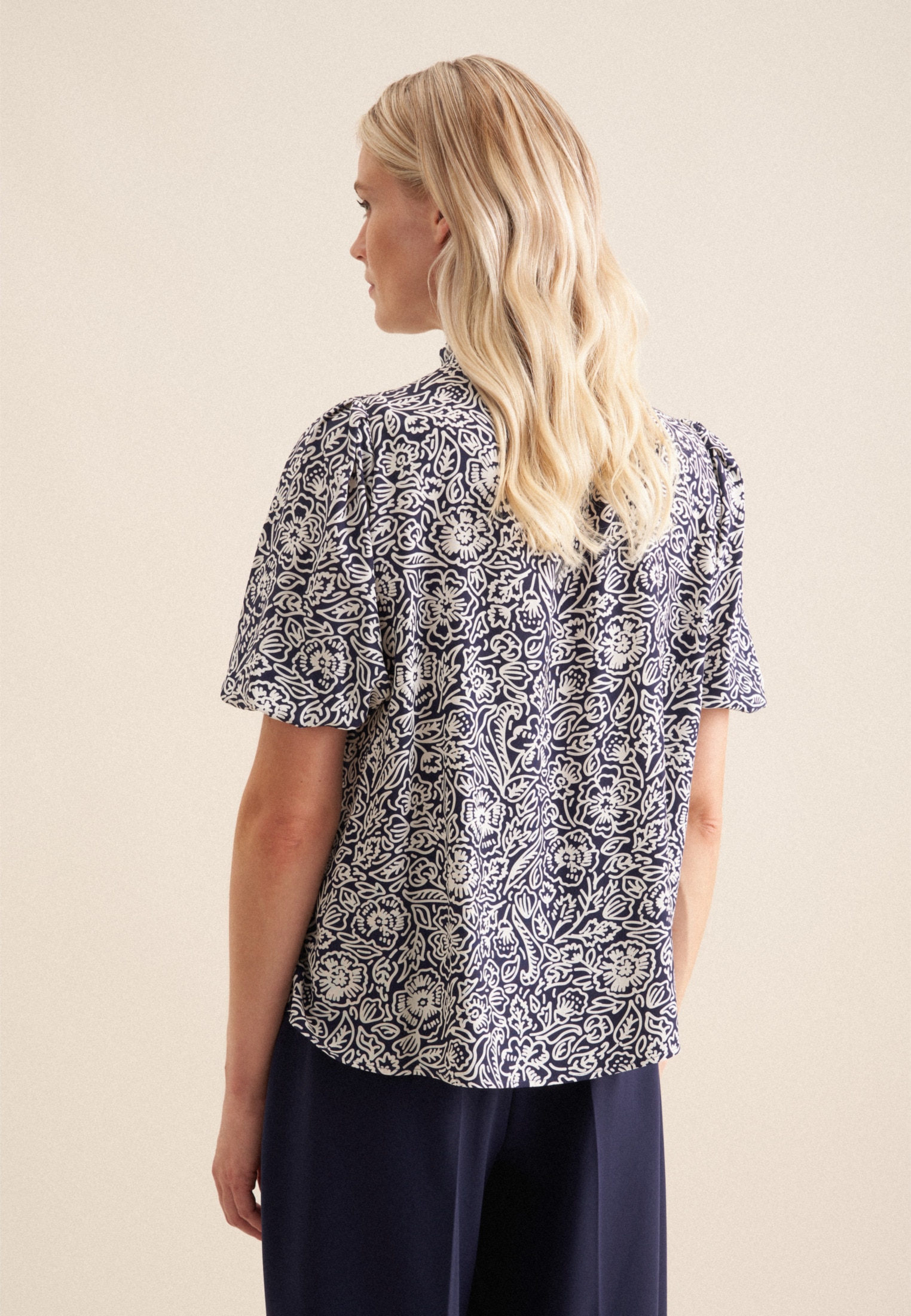 seidensticker Shirtbluse »Schwarze Rose«, 1/2 Rundhals Floral