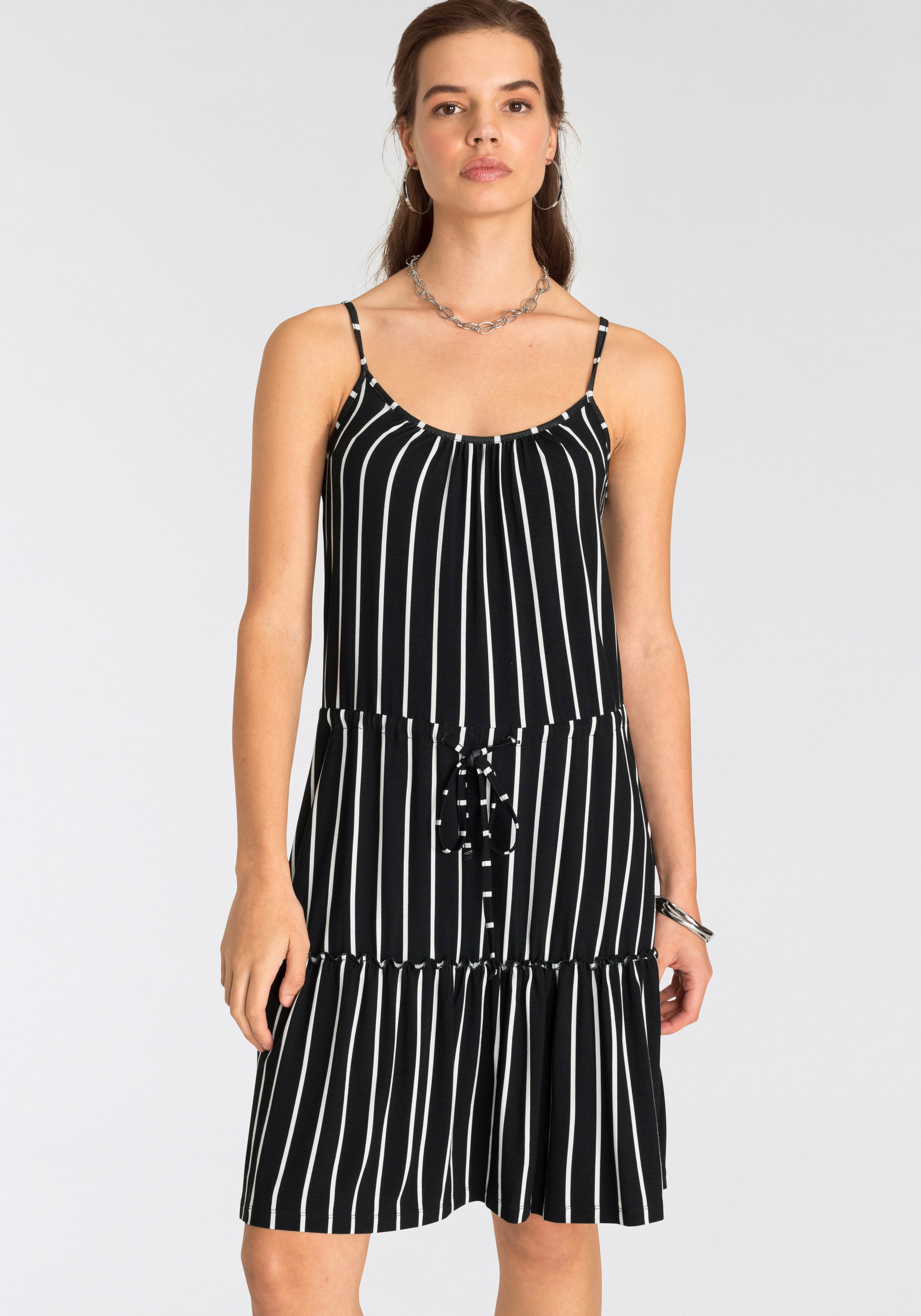 Image of AJC Druckkleid, mit Bindeband in der Taille & gerüschtem Ansatz bei Ackermann Versand Schweiz