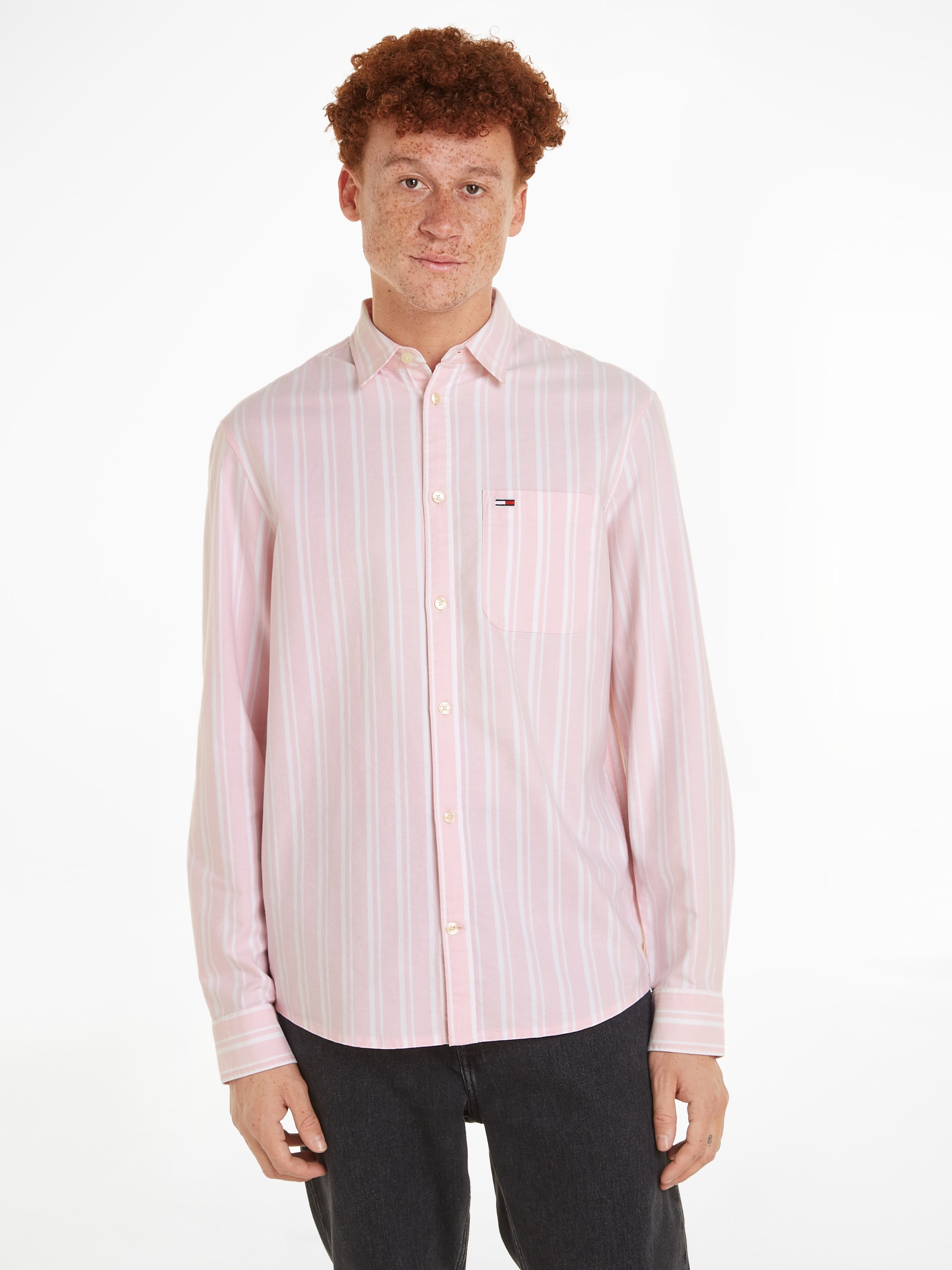 Tommy Jeans Langarmhemd »TJM REG OXFORD STRIPE SHIRT«, mit Brusttasche