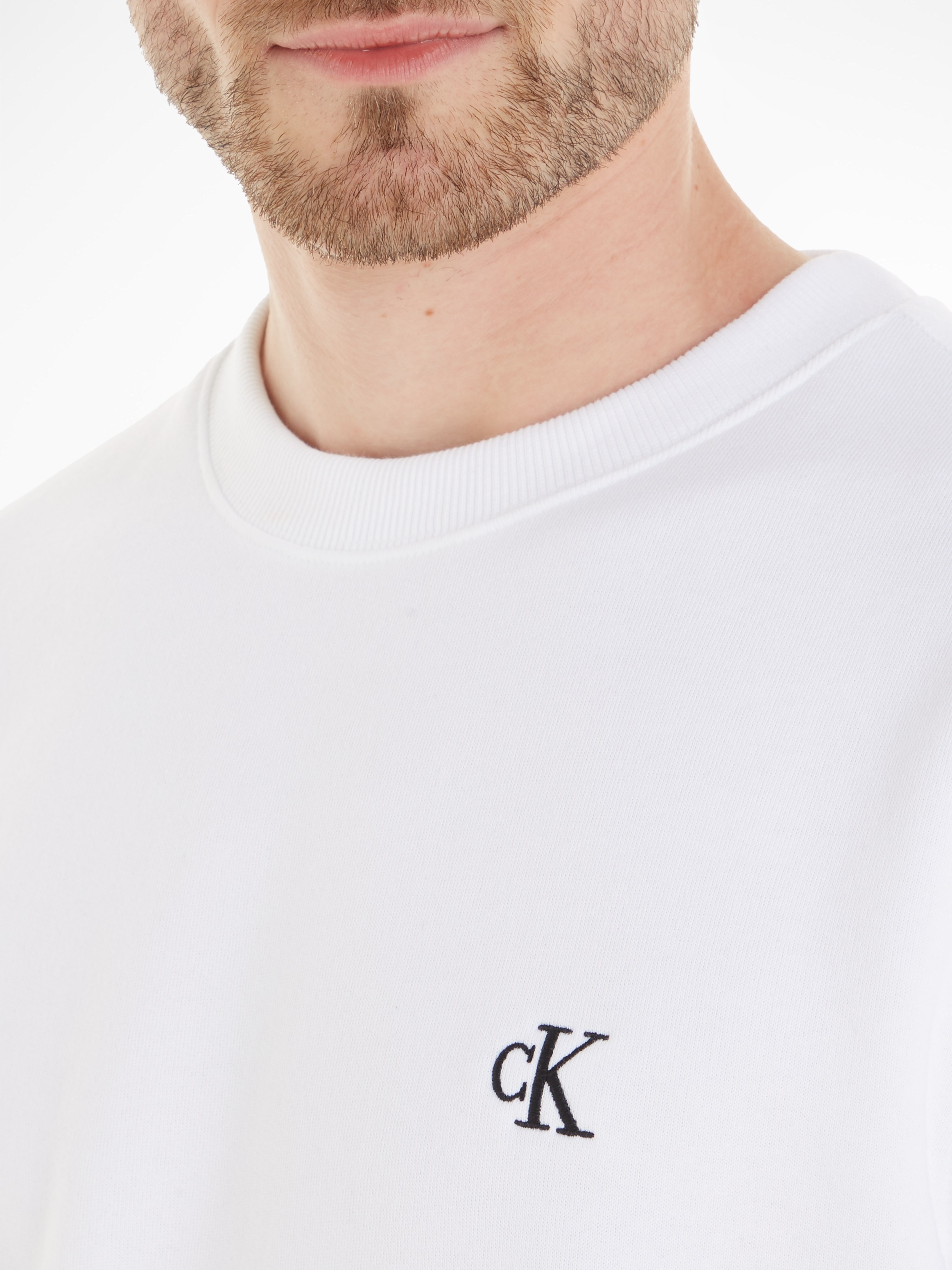 Calvin Klein Jeans Sweatshirt »CK ESSENTIAL REG CN«, mit Logoschriftzug auf dem Arm