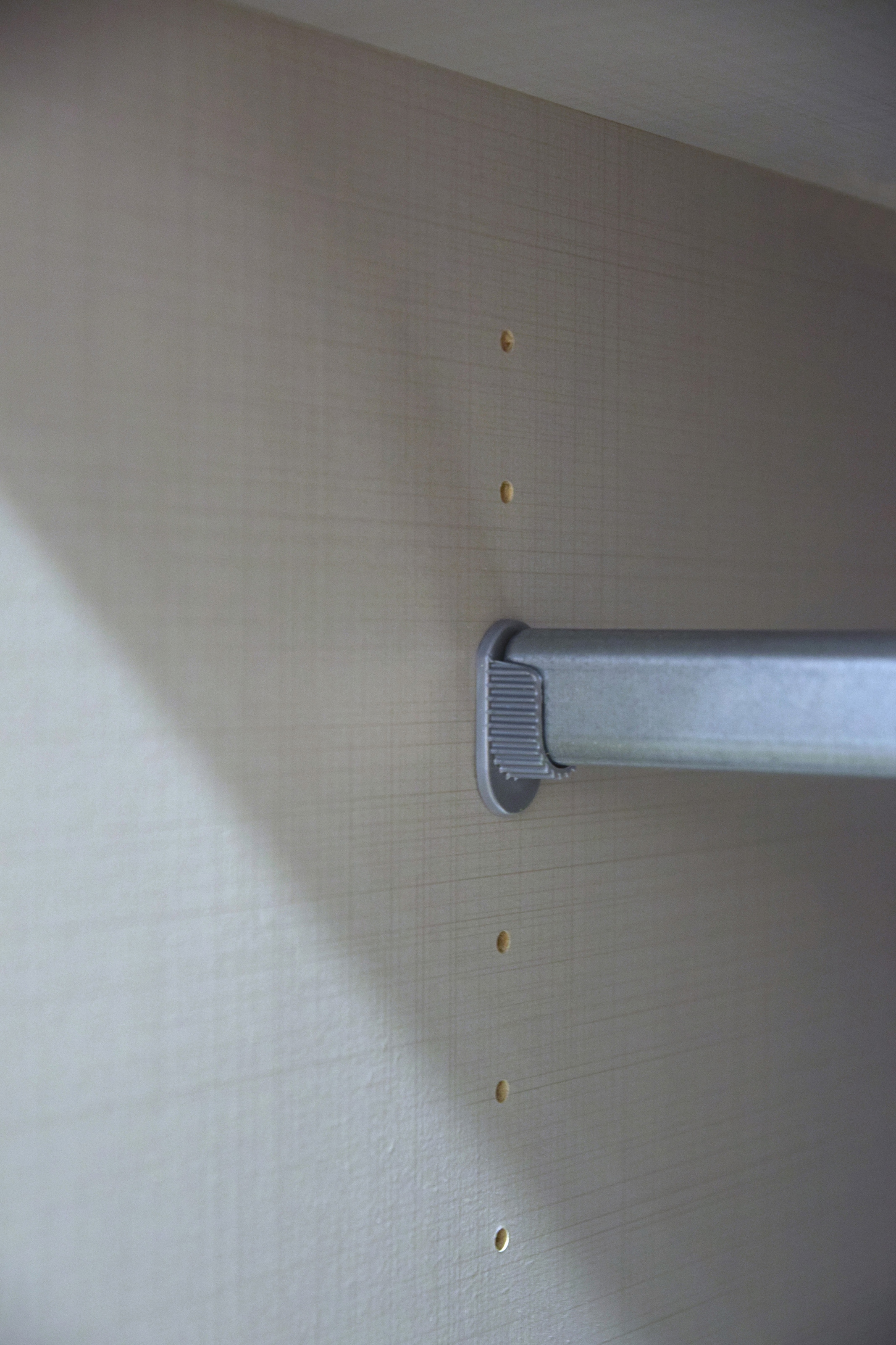 Wimex Schwebetürenschrank »Saigon, mit kompletter Innenausstattung, Made in Germany«, Kleiderschrank 2-türig, 225cm breit, mit 3 praktischen Aussenschubladen