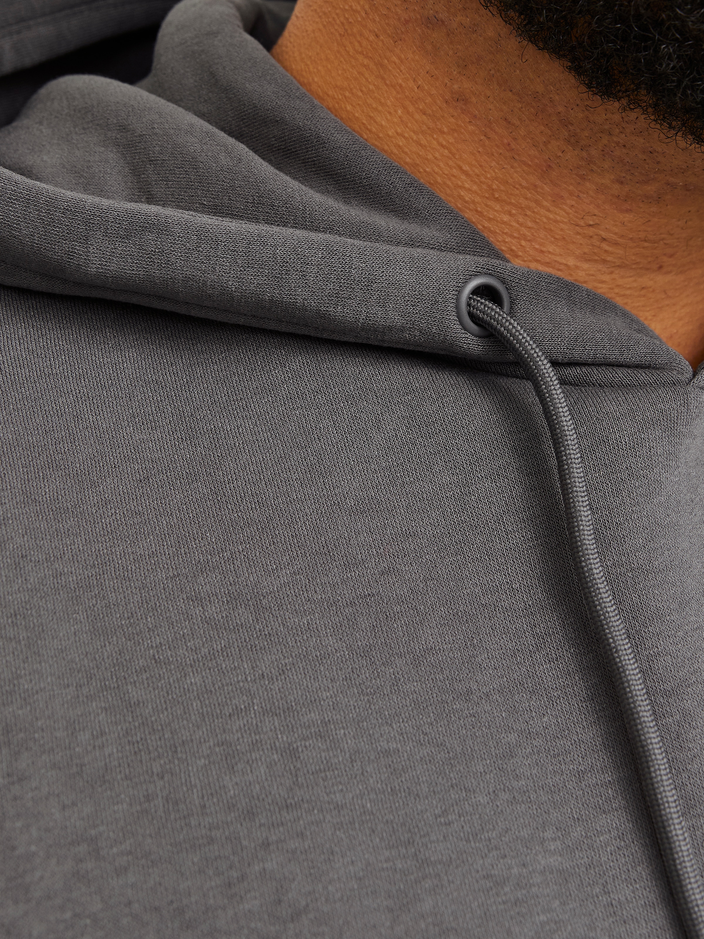 Jack & Jones PlusSize Kapuzensweatshirt »JJEBRADLEY SWEAT HOOD NOOS PLS«, mit Rippbündchen