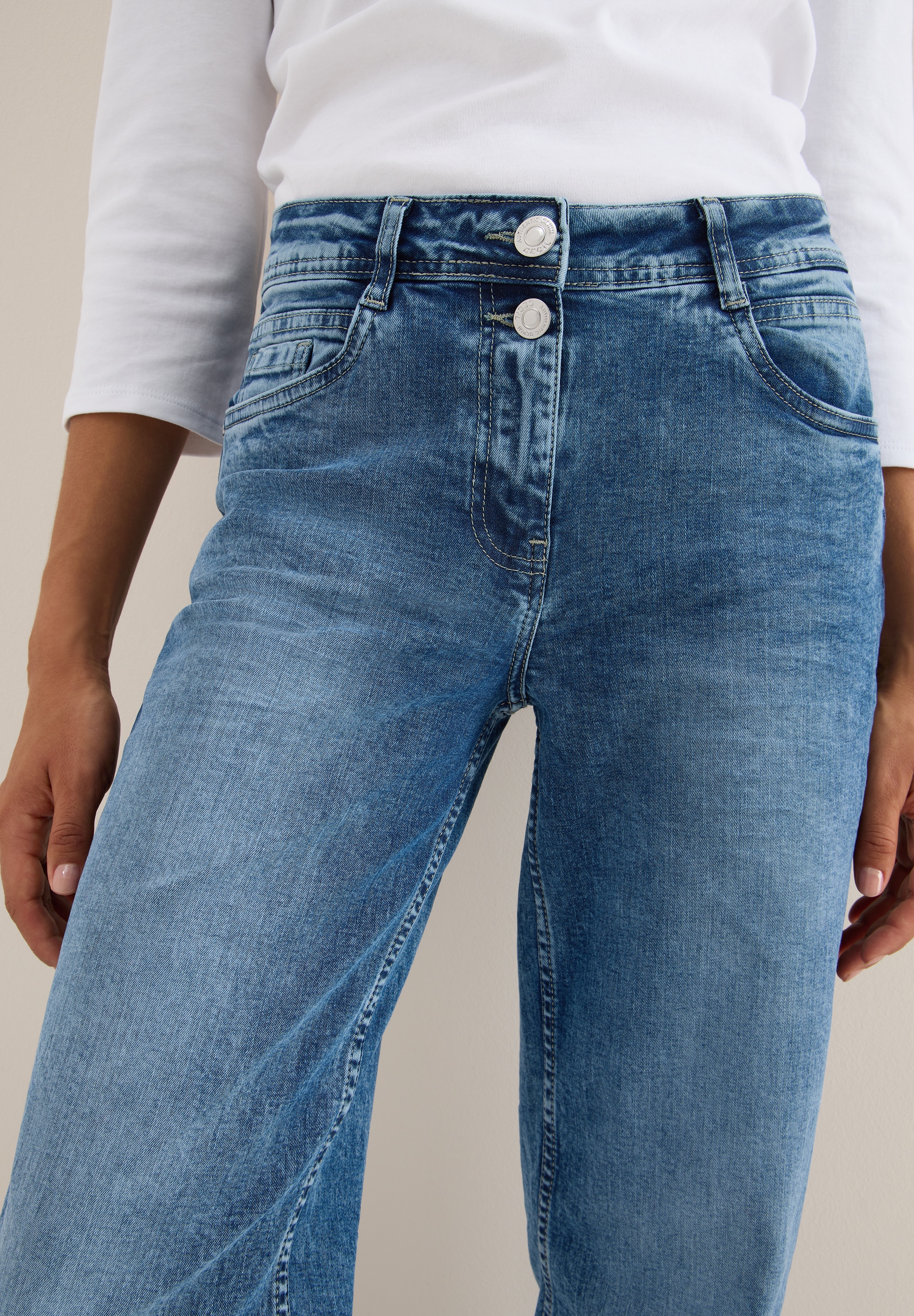 Cecil Straight-Jeans »Style NEELE« mit Gallonstreifen