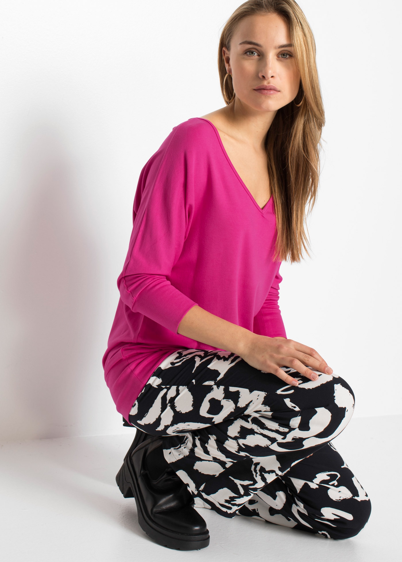 bonprix T-shirt oversize »Oversized-Shirt aus fliessender Viskose« coupe ample, manches 3/4, encolure large, en viscose