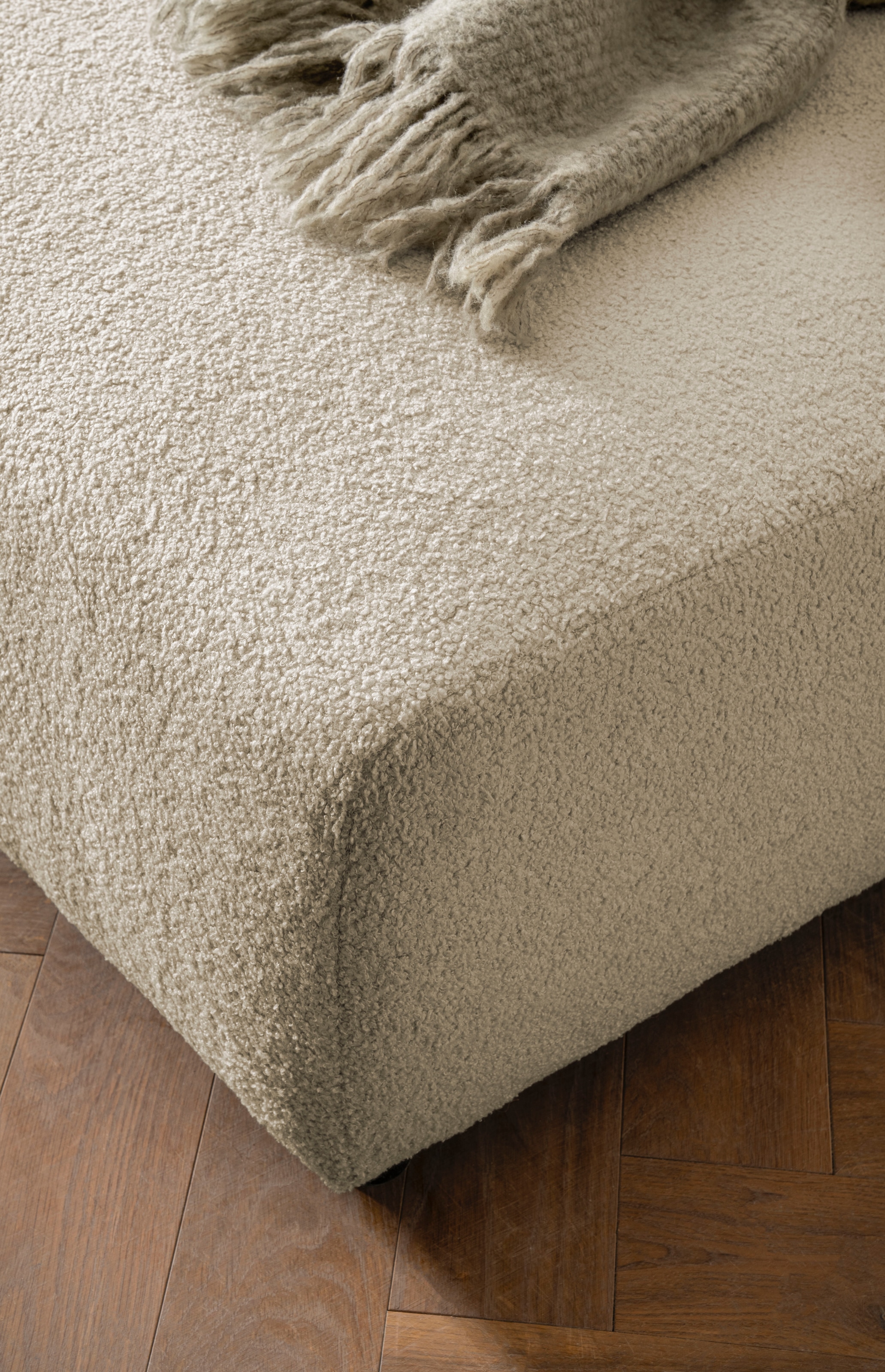 andas Ecksofa »BAKELS, L-Form in Cord oder Boucle-Stoff, moderne Couch«, wahlweise Recamiere rechts/links, bequemer Sitzkomfort