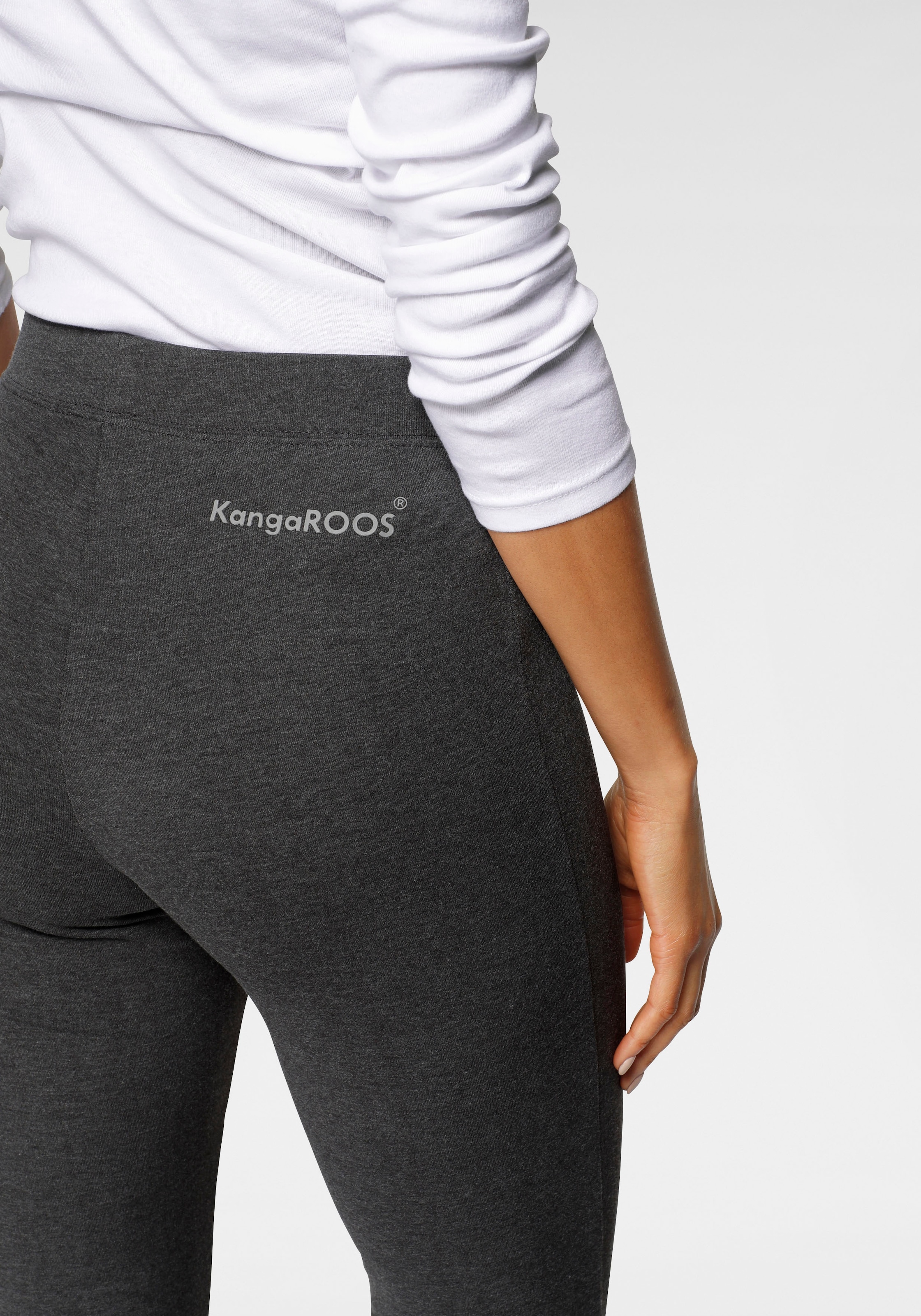KangaROOS Jazzpants, (1 tlg.), mit hohem Stretch-Anteil sitzt wie eine zweite Haut