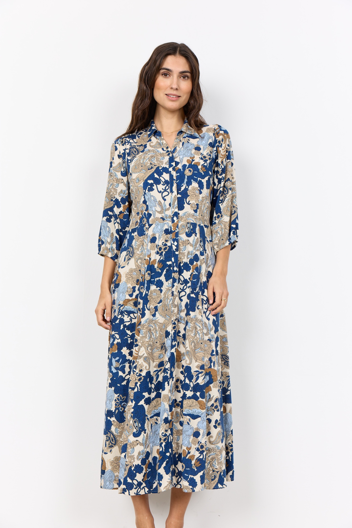 Image of soyaconcept Druckkleid "SC-CUNILLA 2" aus Viskose, langer Schnitt, mit V-Ausschnitt