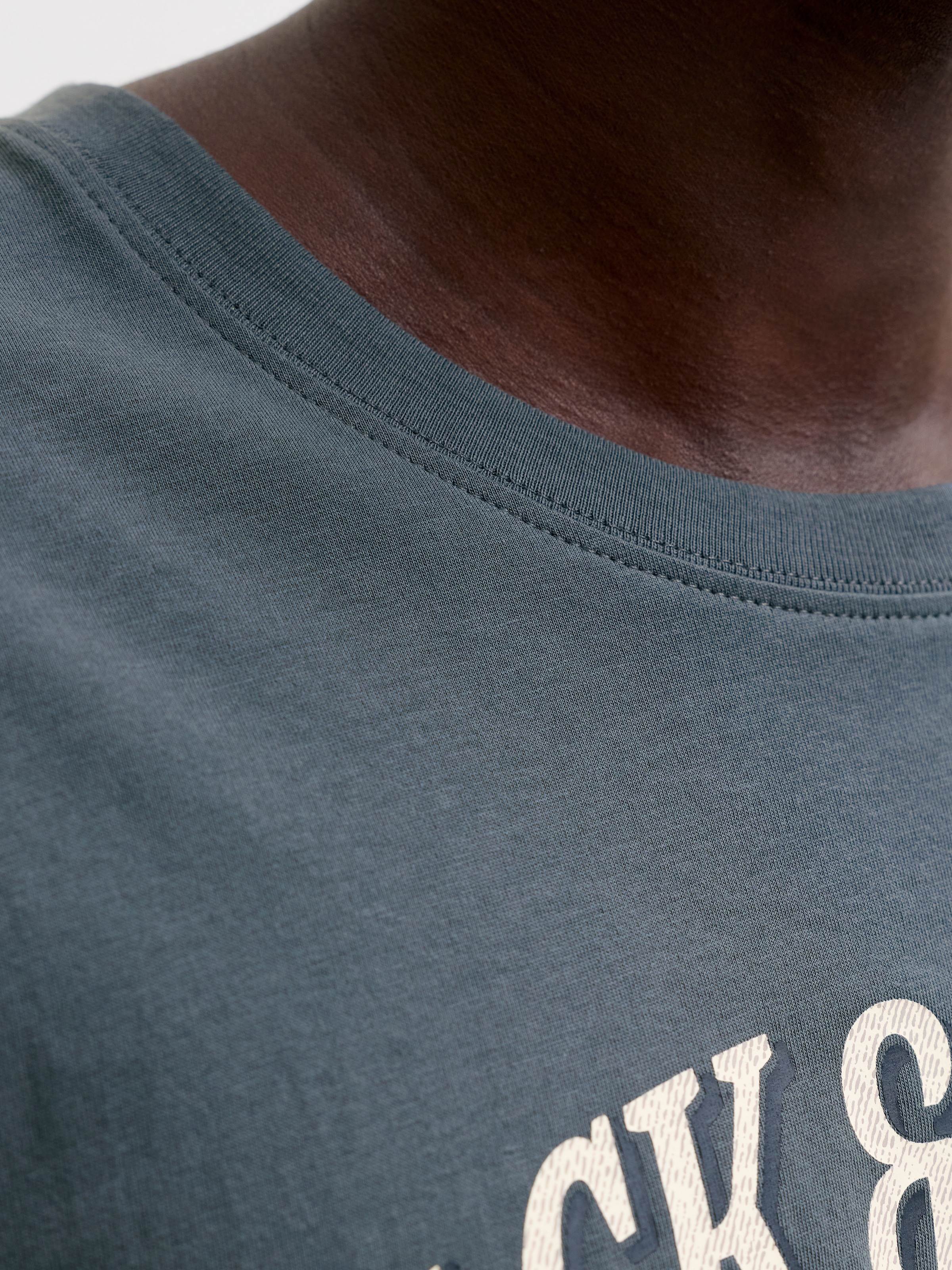 Jack & Jones PlusSize T-Shirt »JJEDENVER LOGO TEE SS O-NECK SN PLS« Baumwolle, locker geschnitten