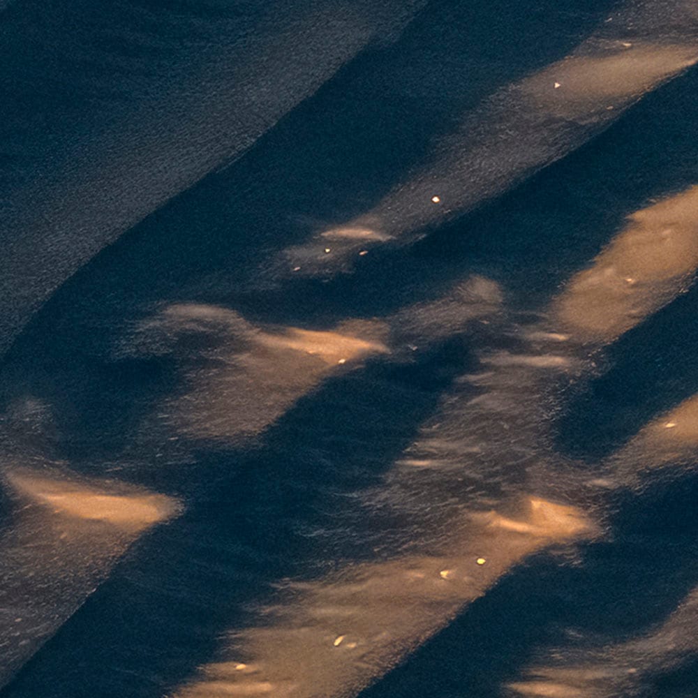 Komar Fototapete »Digitaldruck Vlies -  Body Lines - Grösse 500 x 250 cm« bedruckt glatt Wohnzimmer, Schlafzimmer