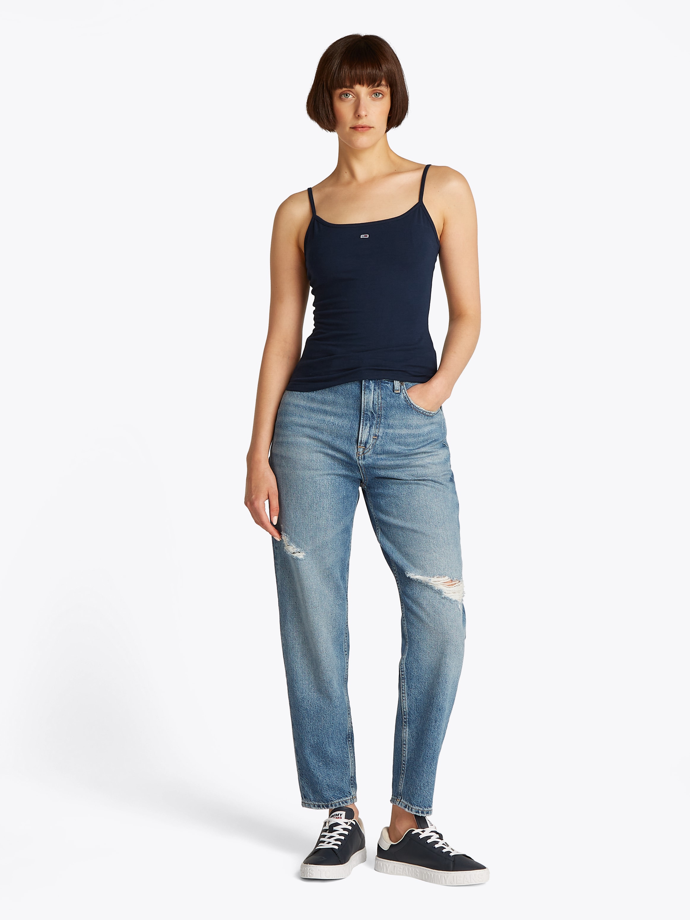 Tommy Jeans Spaghettitop »TJW ESSENTIAL STRAP TOP EXT«, mit Logostickerei