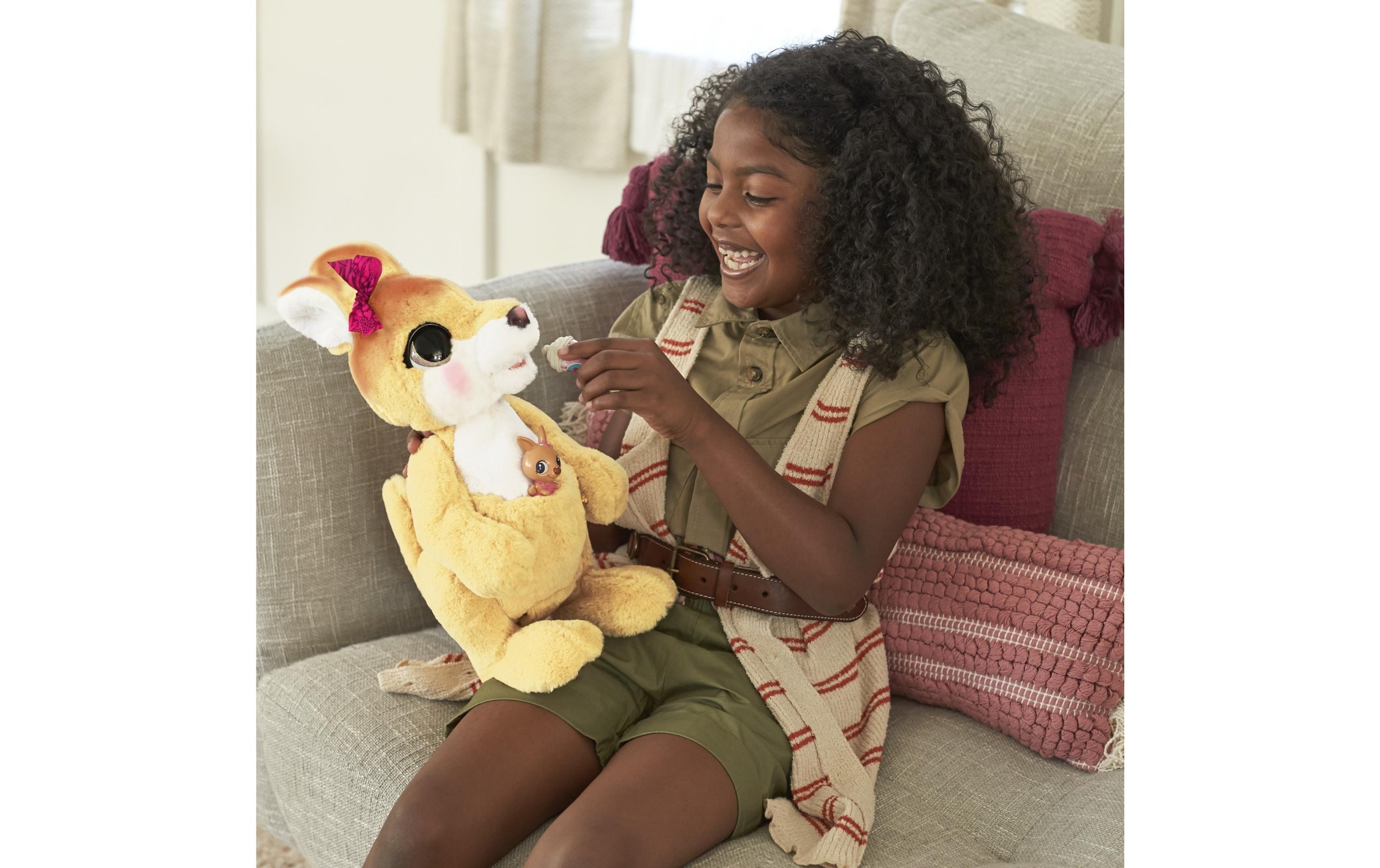 furReal Plüschfigur »Mama Josie, das Känguru 38 cm«
