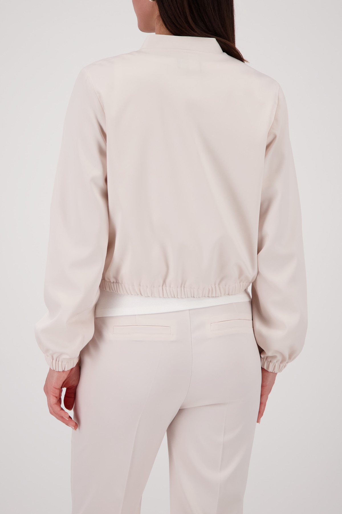 Monari Veste cargo »Jacke Satin Cargo« ohne Kapuze Regular fit mit Stehkragen