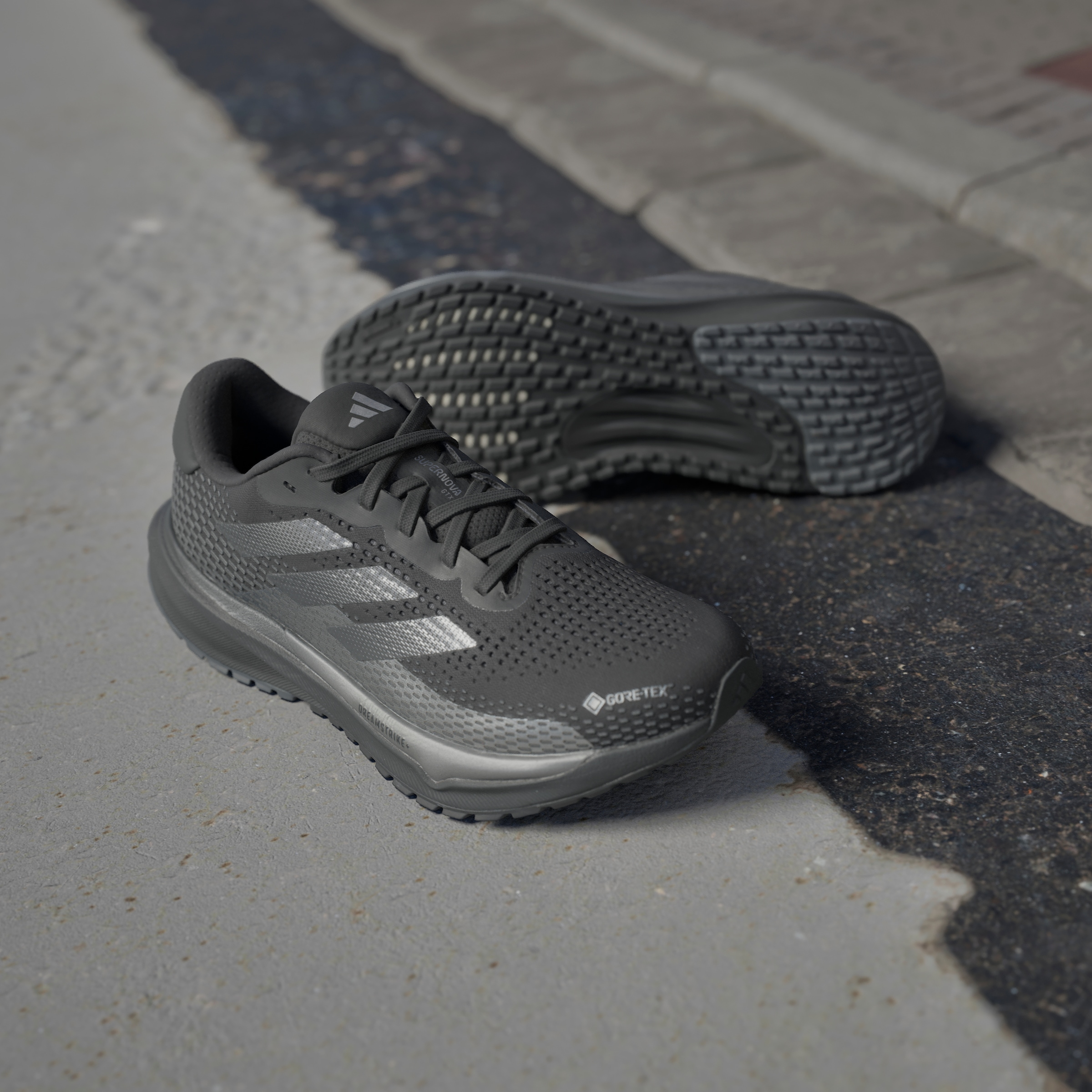 adidas Performance Laufschuh »SUPERNOVA GORE-TEX«, wasserdicht