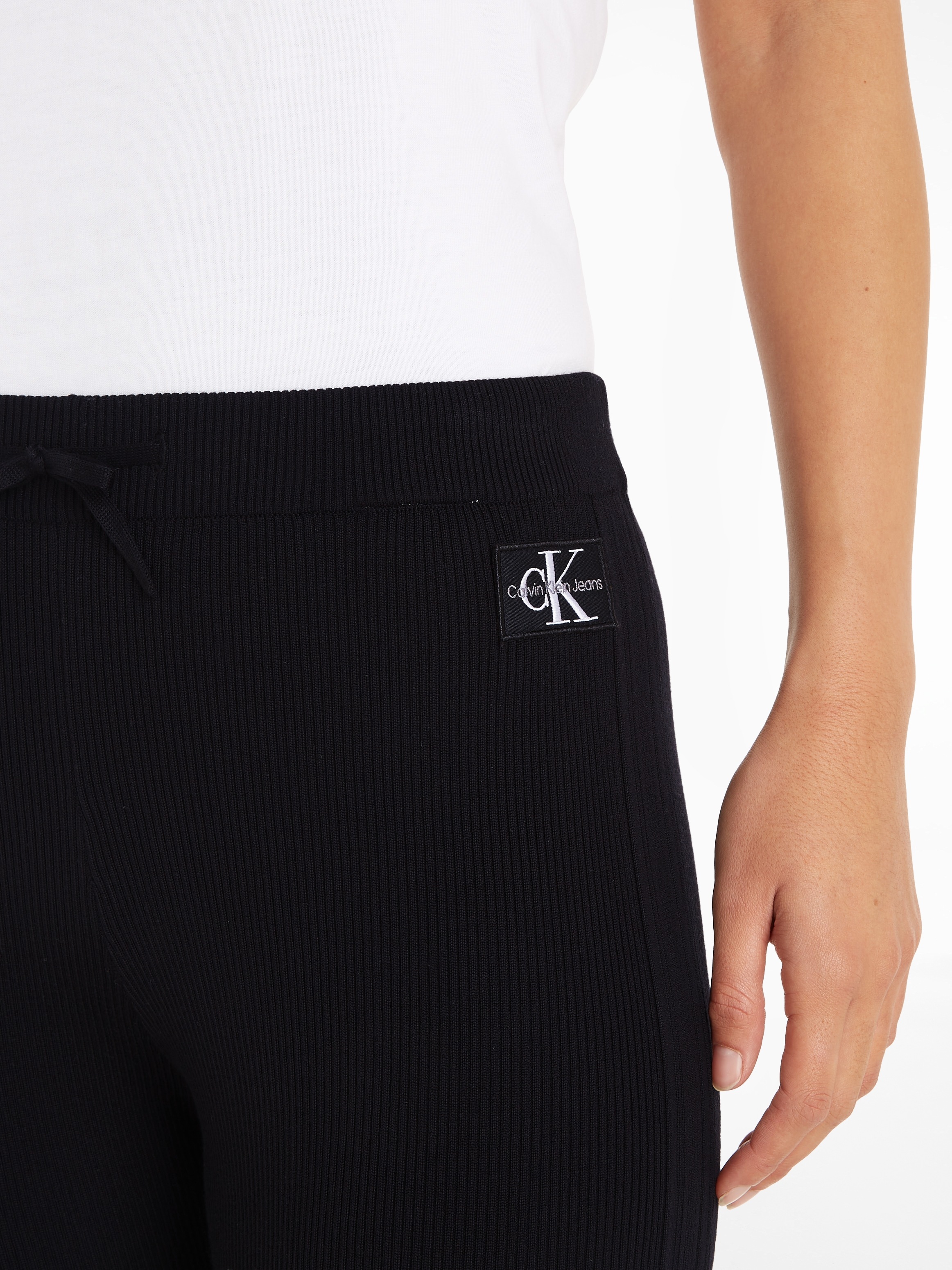 Calvin Klein Jeans Jerseyhose »BADGE STRAIGHT KNITTED PANTS« reduziert!