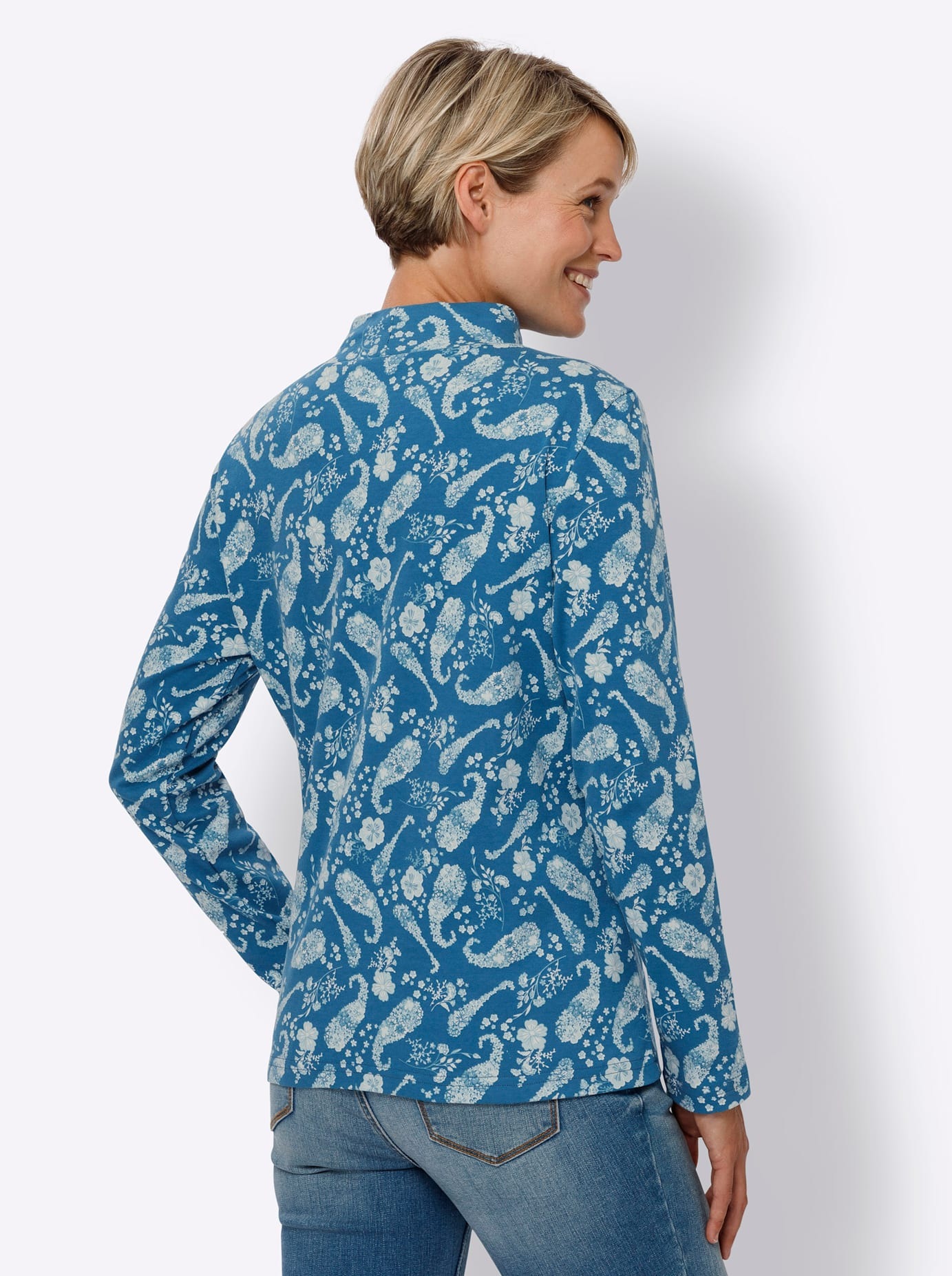 Classic Basics Sweatshirt