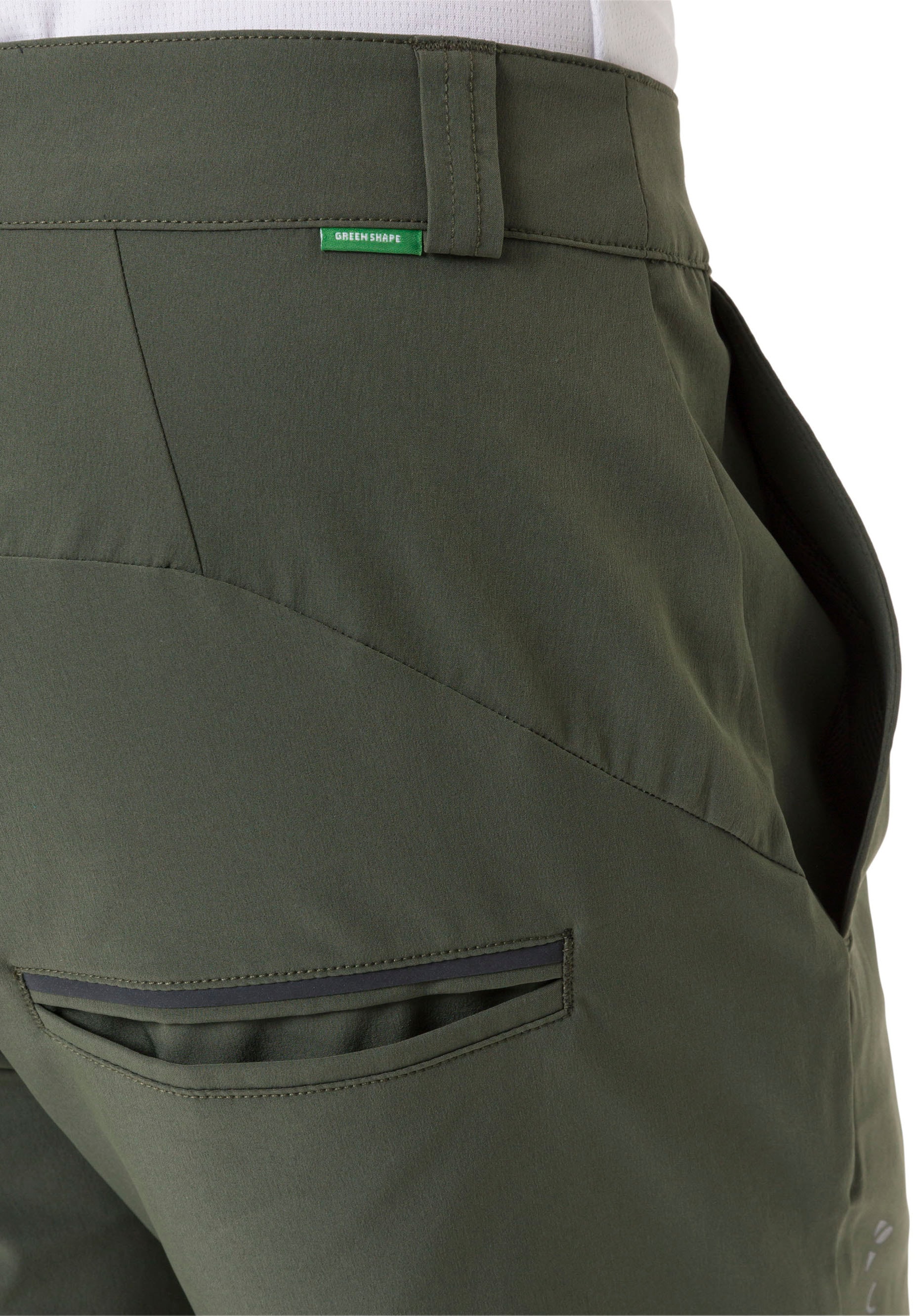 VAUDE Fahrradhose »WOMEN'S CYCLIST SHORTS«, reflektierende Elemente