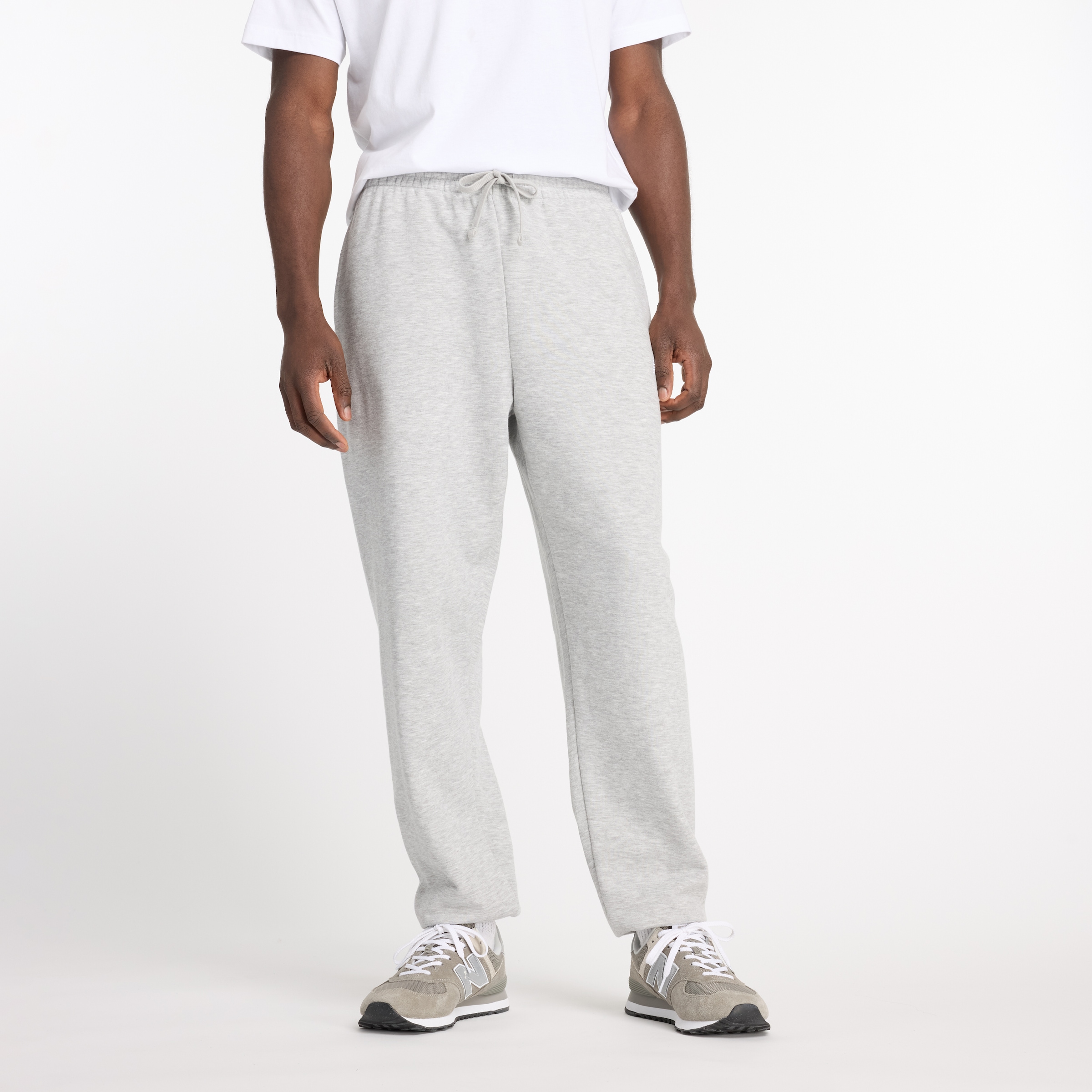 Image of New Balance Jogginghose "Sport Essentials French Terry Jogger" lockere Passform, aus Baumwolle und Polyester, in den Grössen S bis XXL