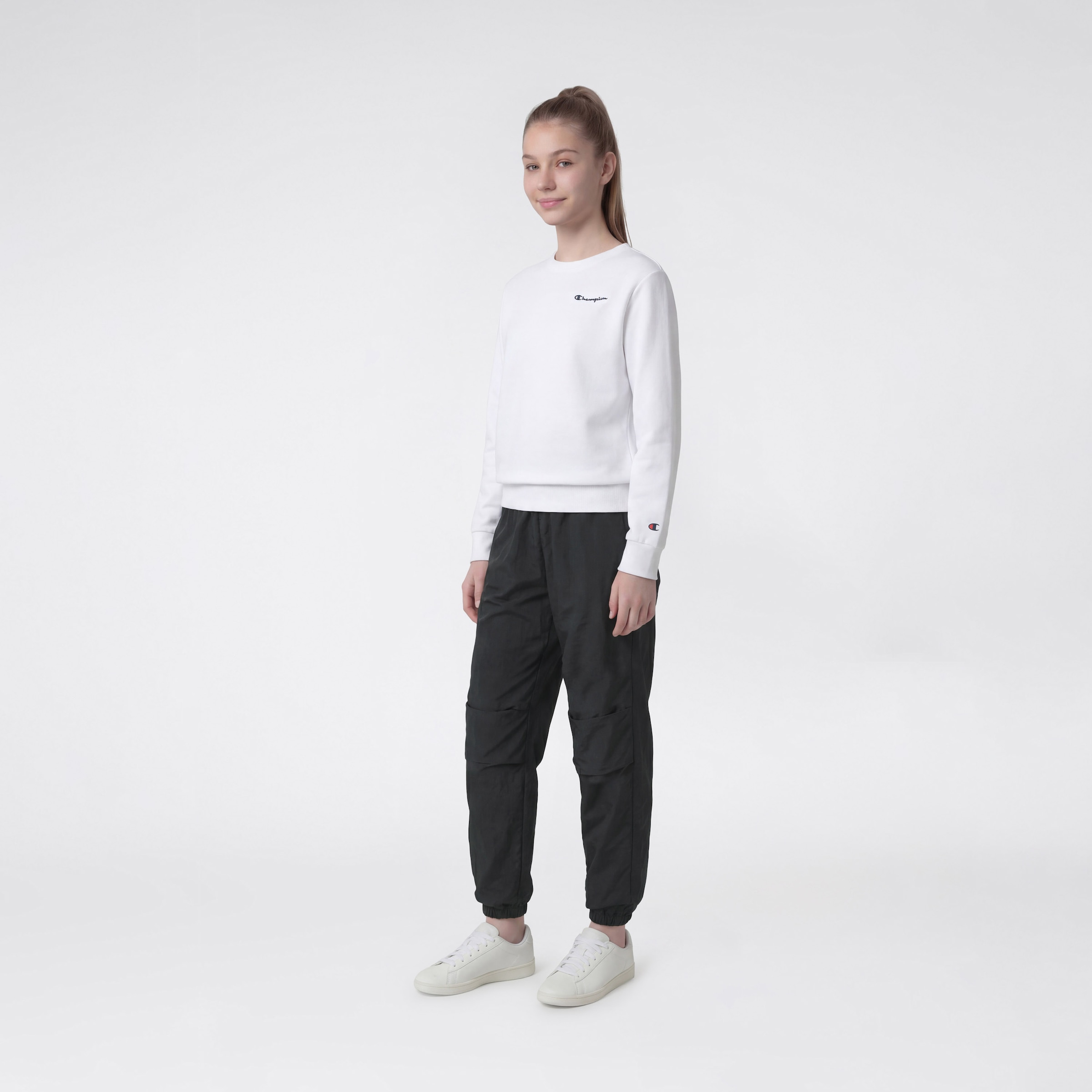 Champion Trainingshose »SPORTWEAR CUFFED PANTS Loose Fit Nylon«  für Kinder, mit Cuffed-Design, auch in grossen Grössen, aus Polyamid