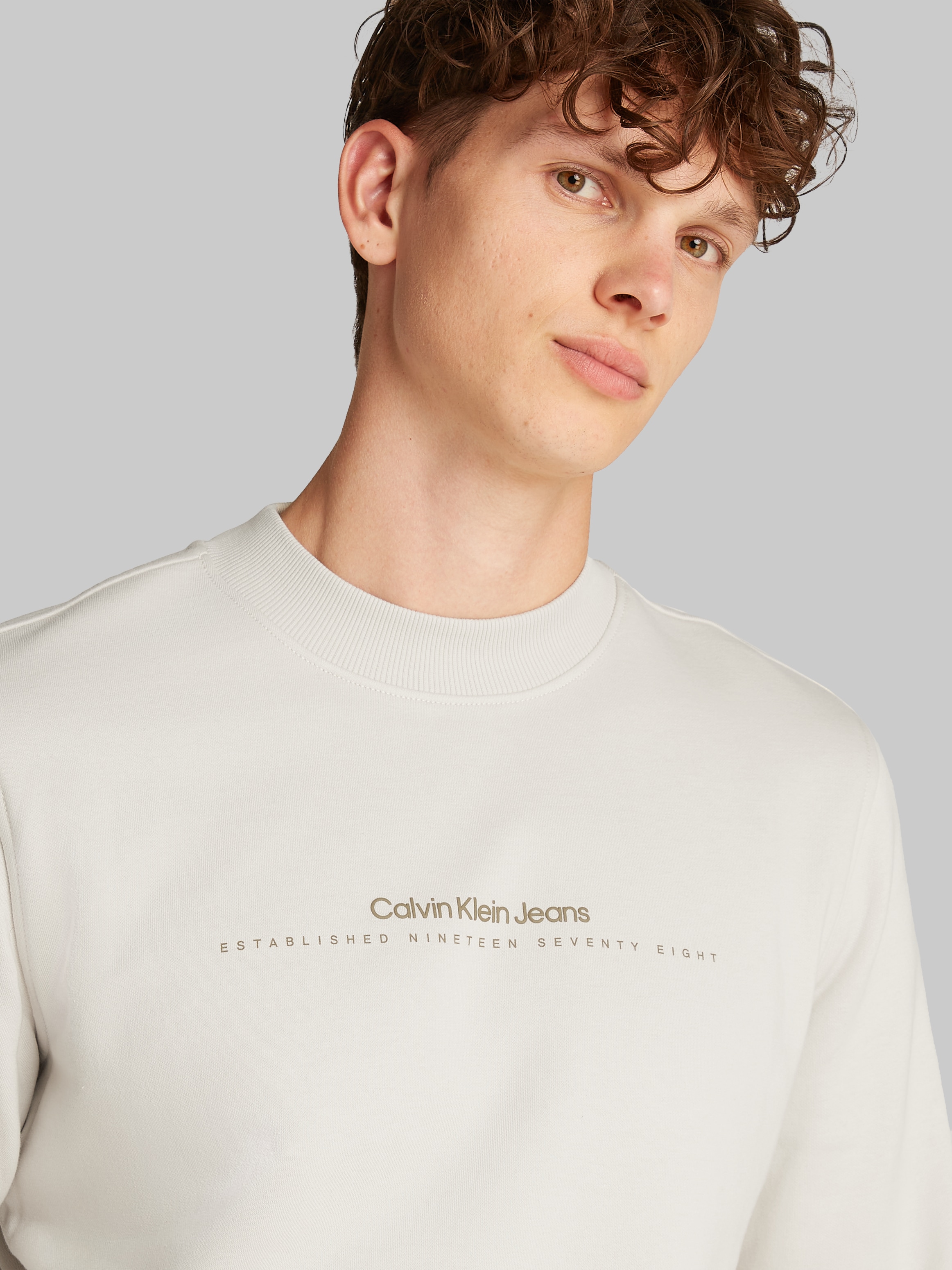 Calvin Klein Jeans Sweatshirt »MINIMAL LOGO CREW NECK«, Logodruck