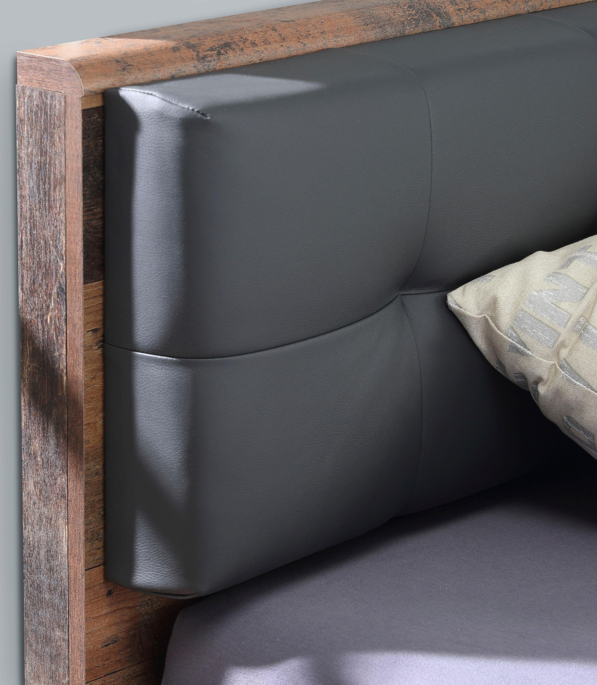 FORTE Futonbett »Clif, Bettanlage, Old – Wood Vintage, Betonoptik Dunkelgrau« Liegefläche 180x200cm,  mit gepolstertem Kopfteil aus Kunstleder, bis 220KG belastbar