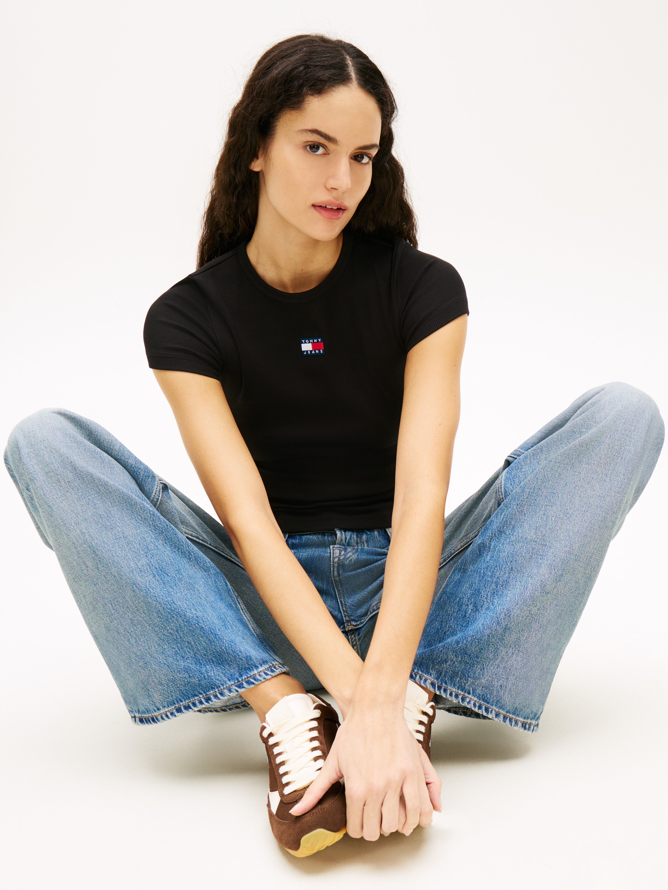 Tommy Jeans T-shirt à manches courtes »TJW SLIM BADGE RIB TEE« mit gerippter Struktur