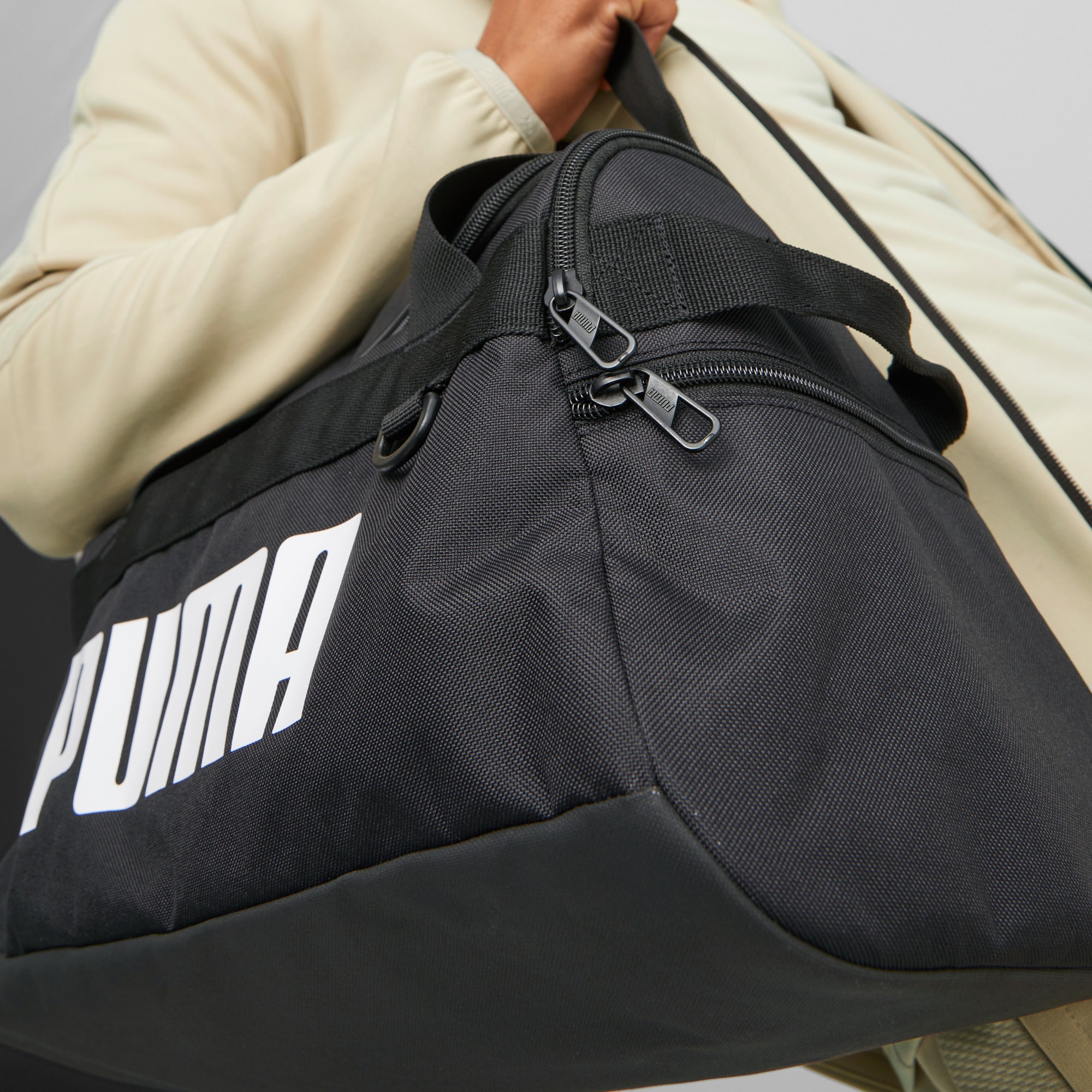 PUMA Sporttasche »CHALLENGER DUFFEL BAG XS« aus Polyester, praktische Grösse