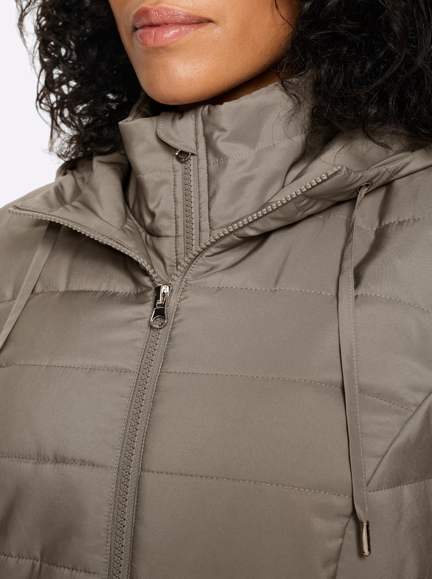 Classic Basics Veste longue mit Kapuze