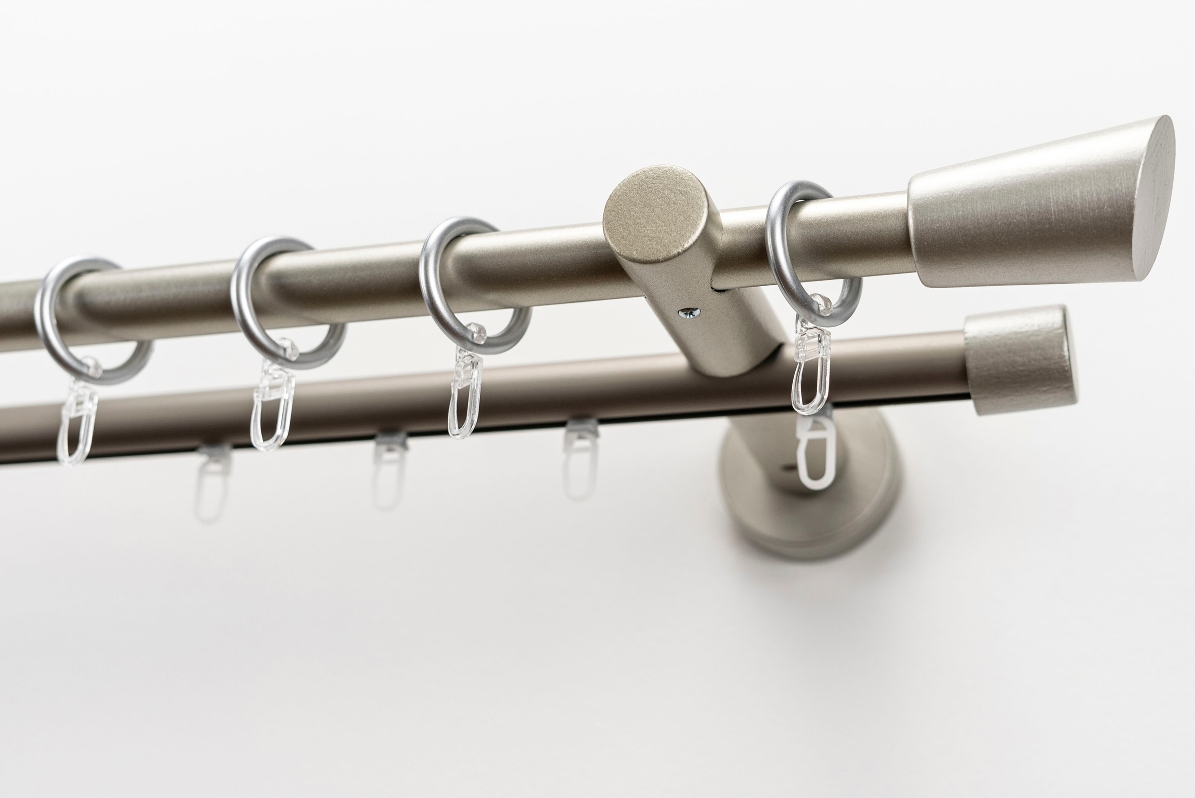 Image of GARESA Gardinenstange »MOLIS«, 2 läufig-läufig, Wunschmasslänge, Vorhanggarnitur, einfache Montage, m. Stangenverbinder verlängerbar, Wandmontage, mit Ringe/2 Lauf Gleiter bei Ackermann Versand Schweiz