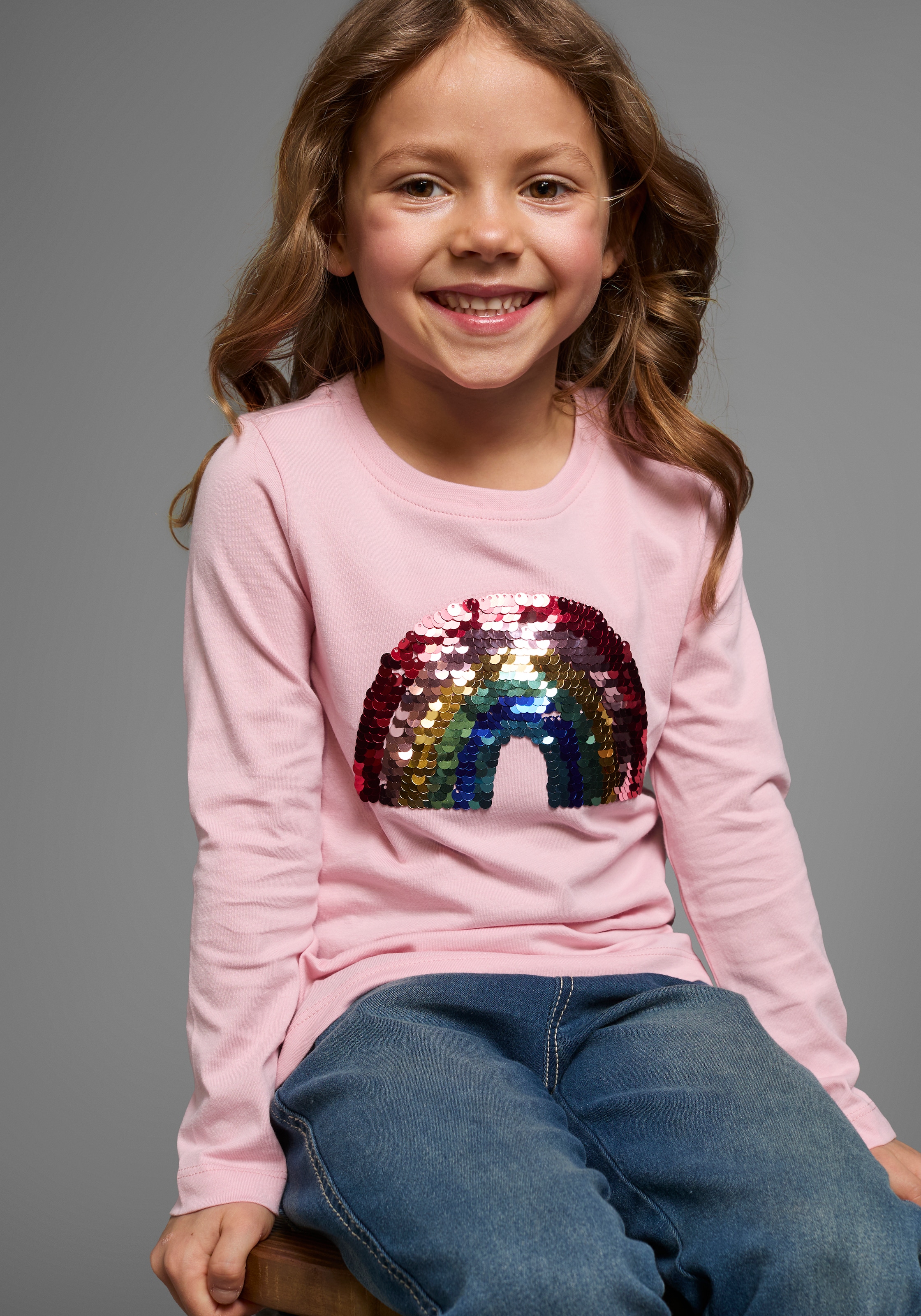 Image of KIDSWORLD Langarmshirt "Regenbogen Pailletten-Applikation" Langarm, Basic-Passform, mit schimmernden Pailletten-Applikationen