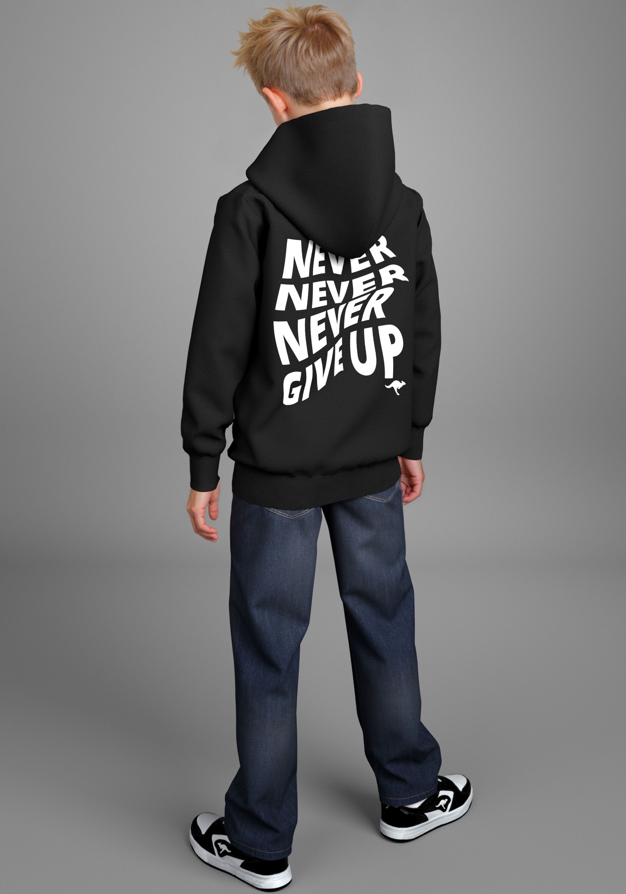 KangaROOS Kapuzensweatshirt »NEVER GIVE UP«, Sweatshirt mit grossem Rückendruck