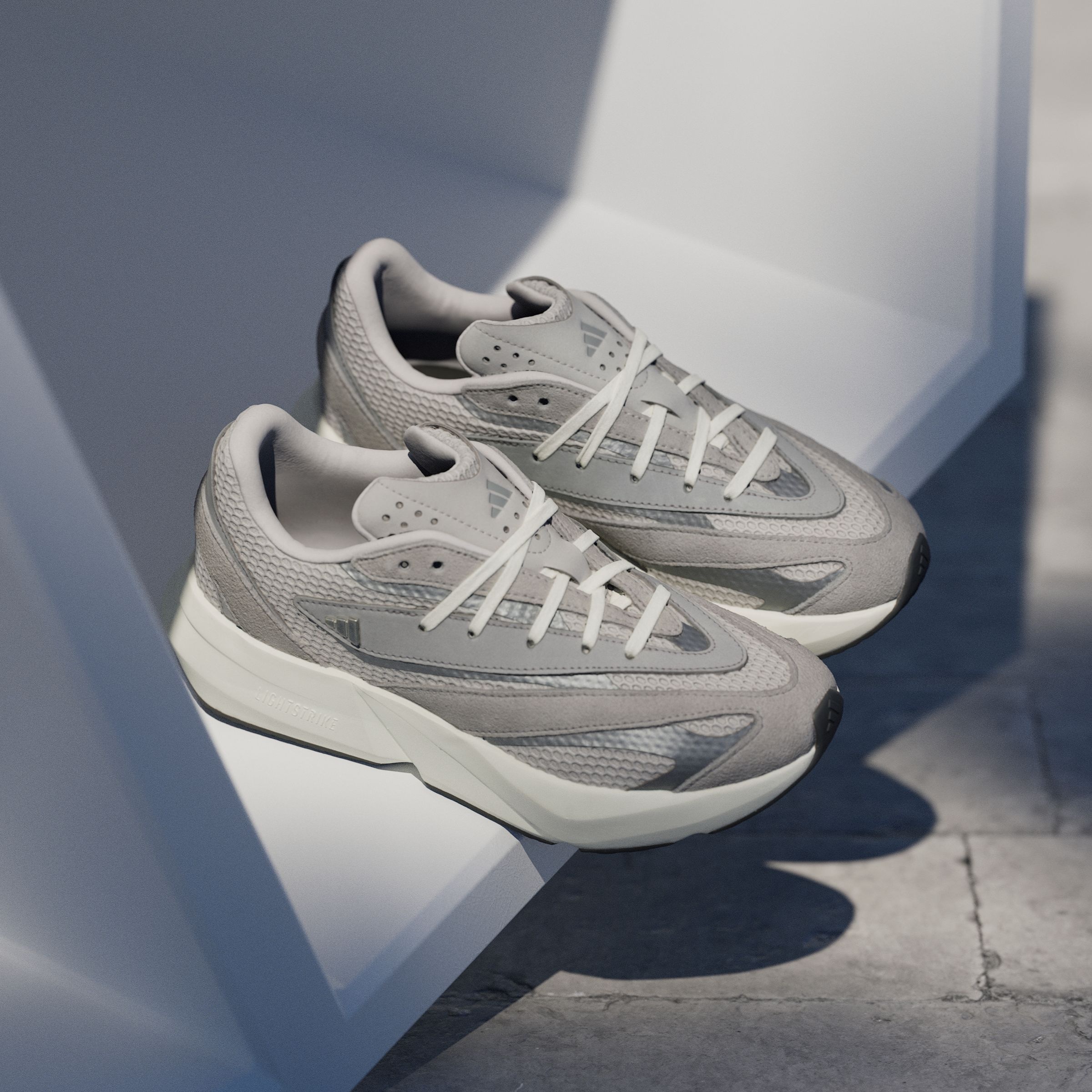 adidas Sportswear Sneaker »LIGHTBLAZE«