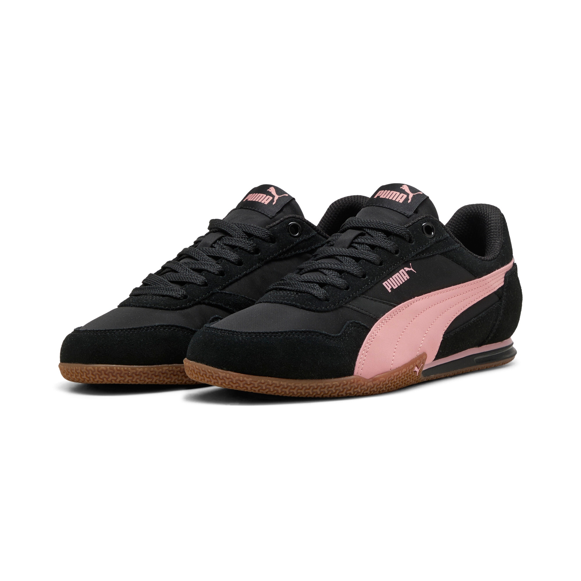 Image of PUMA Sneaker "BELLA DONNA NYLON" Low-Profile-Sohle, leicht profiliertes Laufsohlenprofil, Schnürung