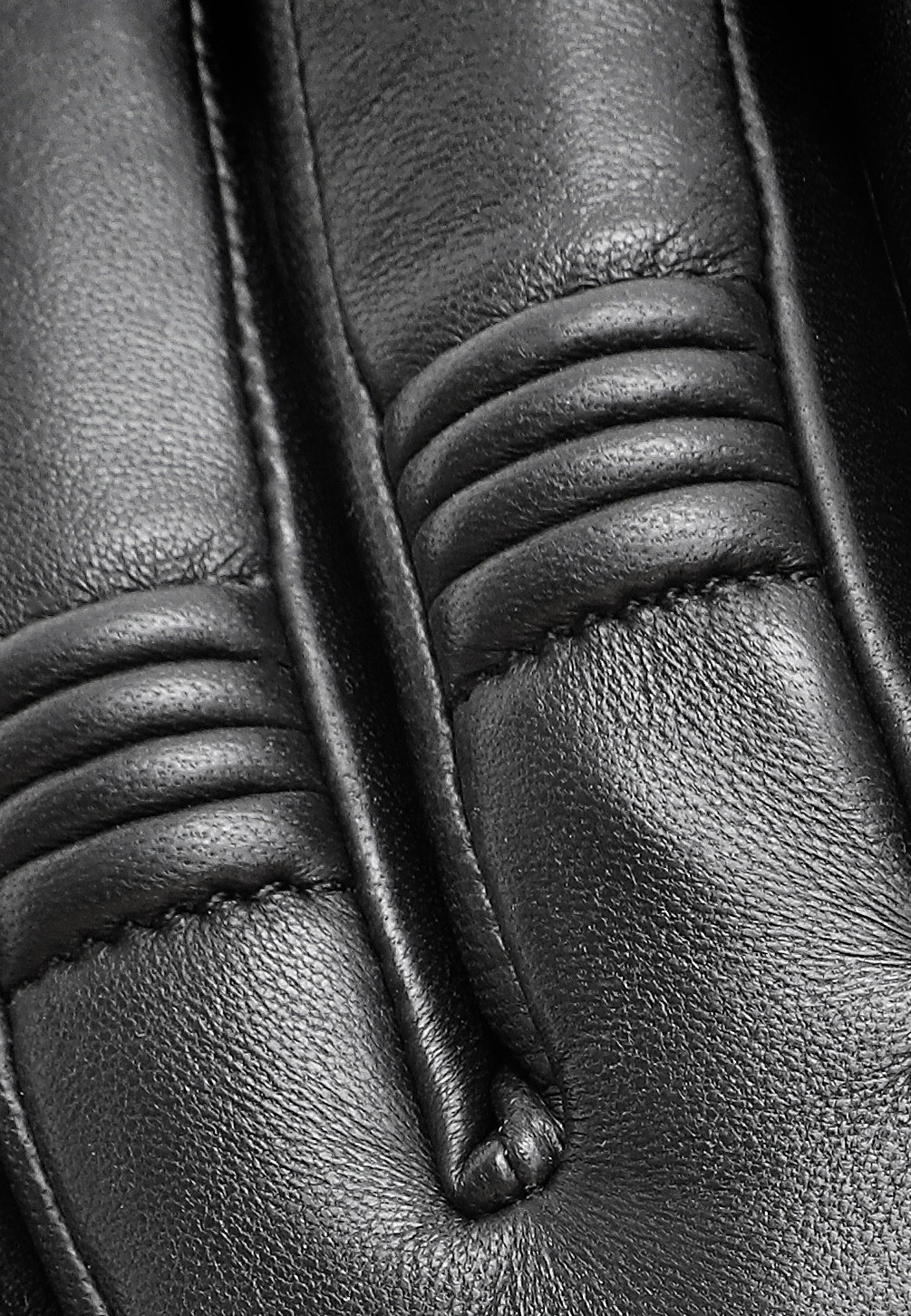 PEARLWOOD Gants en cuir mit stilvollen Ziernähten