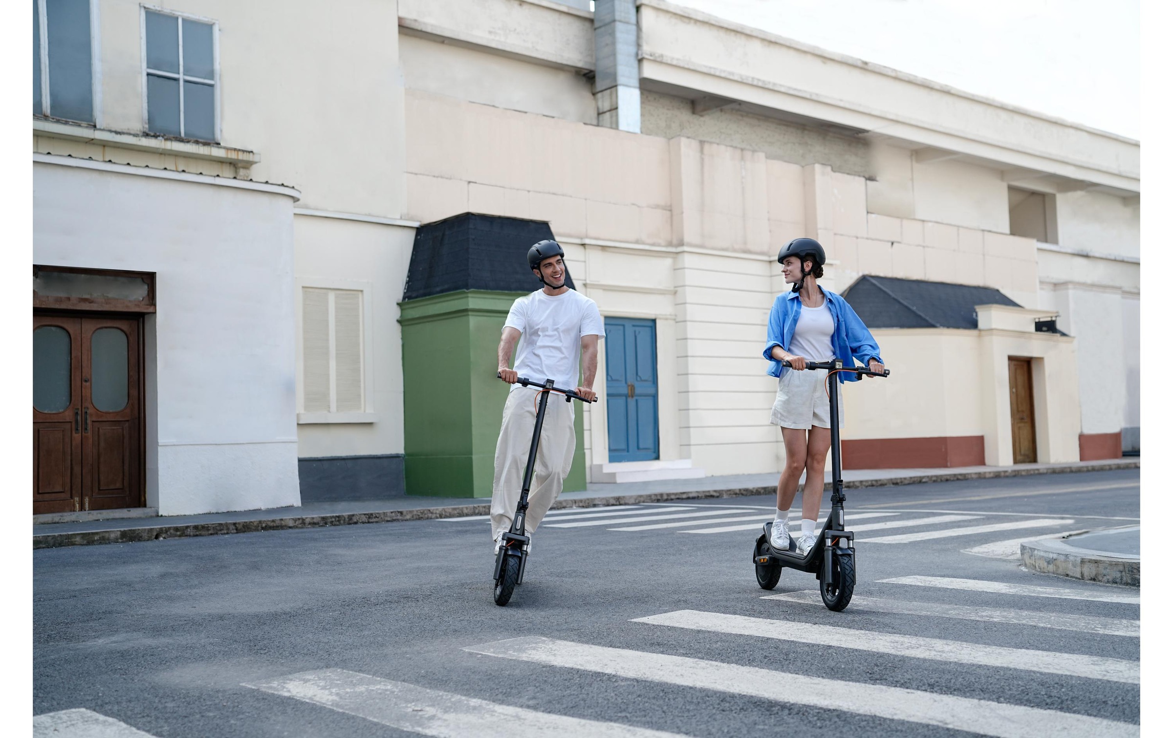 Xiaomi E-Scooter »Electric Scooter 6 DE« 20 km/h 45 km Smart Battery Management System (BMS), App‑Anbindung